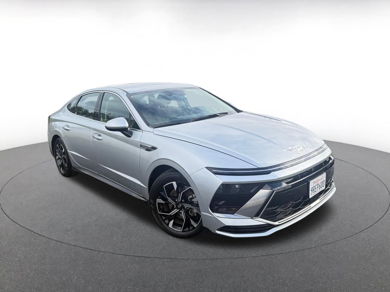 Thumbnail: 2025 Hyundai Sonata - 1