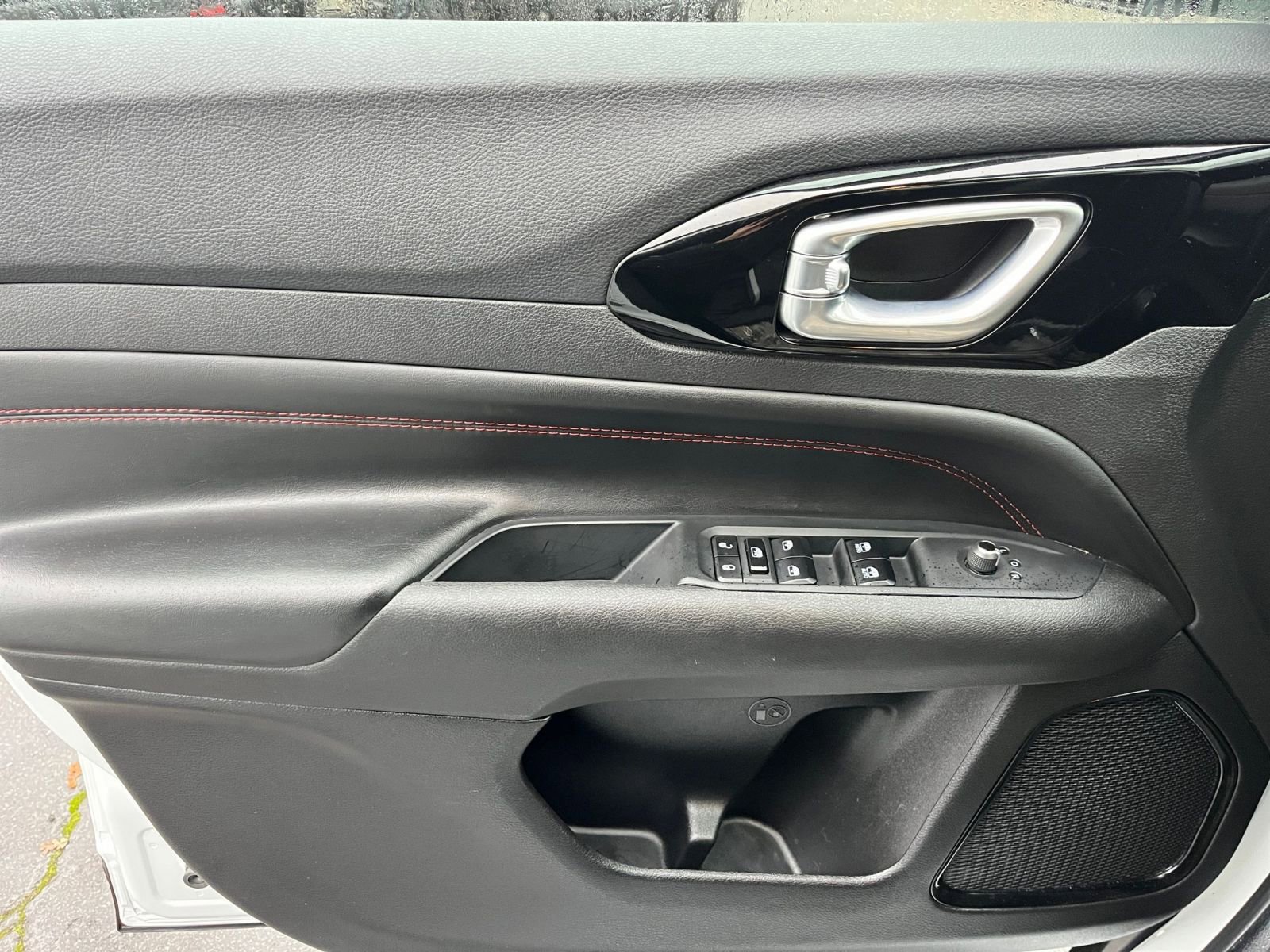 Thumbnail: 2025 Jeep Compass - 20