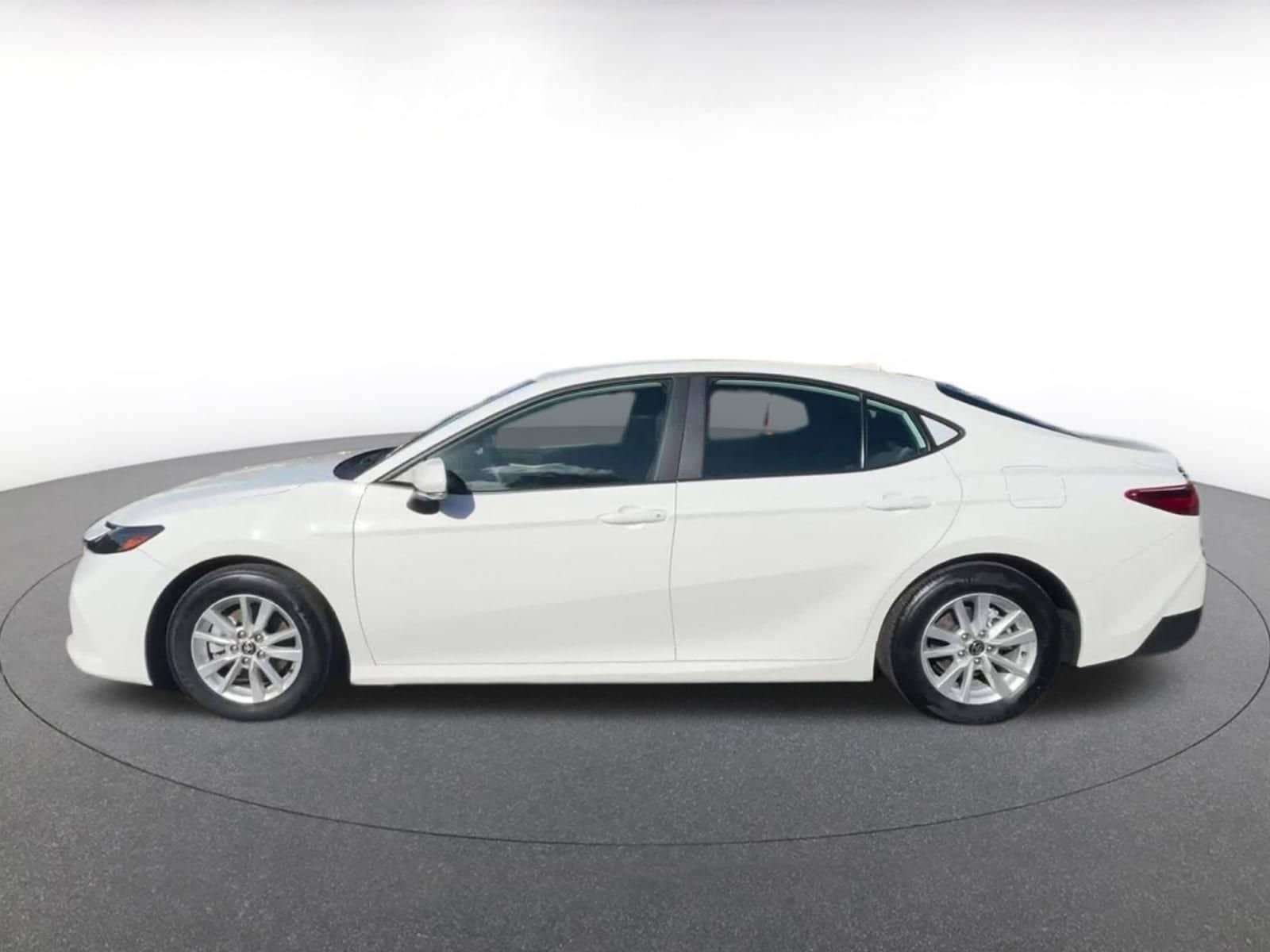 Thumbnail: 2025 Toyota Camry - 9