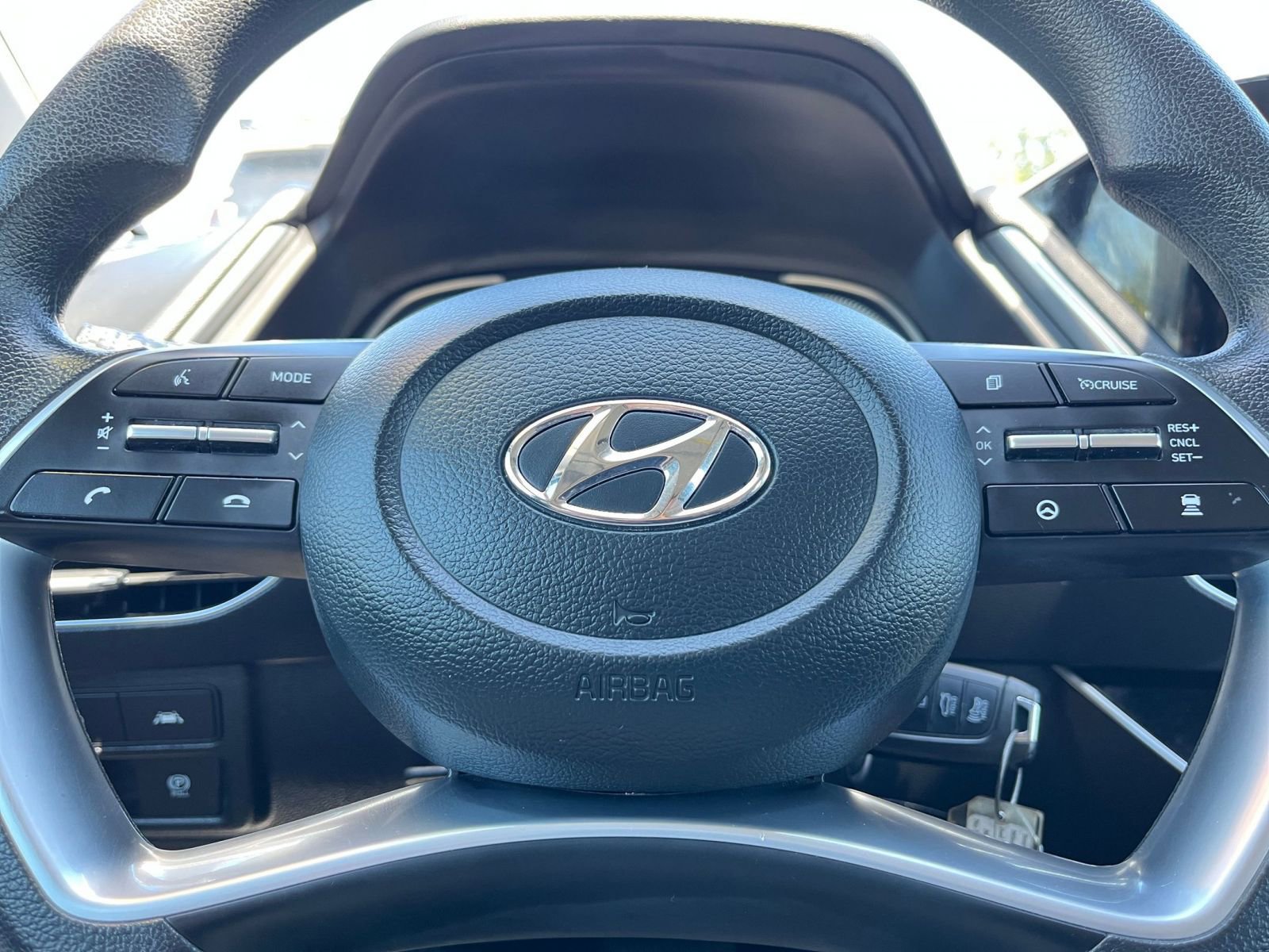 Thumbnail: 2023 Hyundai Sonata - 26