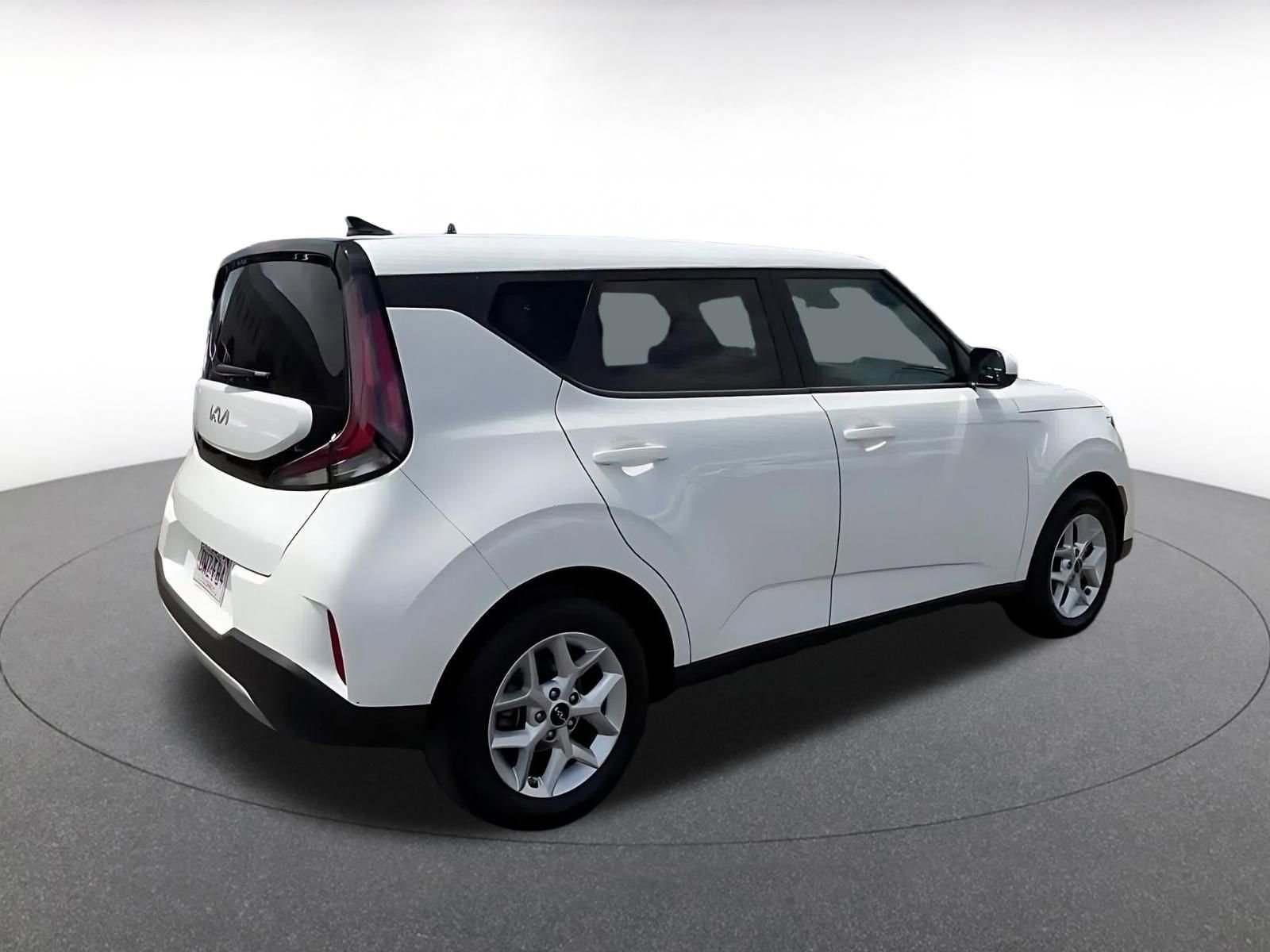 Thumbnail: 2025 Kia Soul - 14