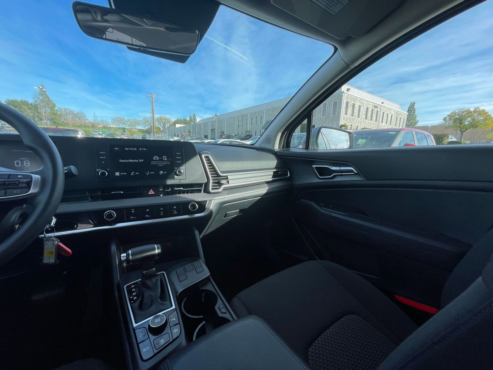 Thumbnail: 2025 Kia Sportage - 34