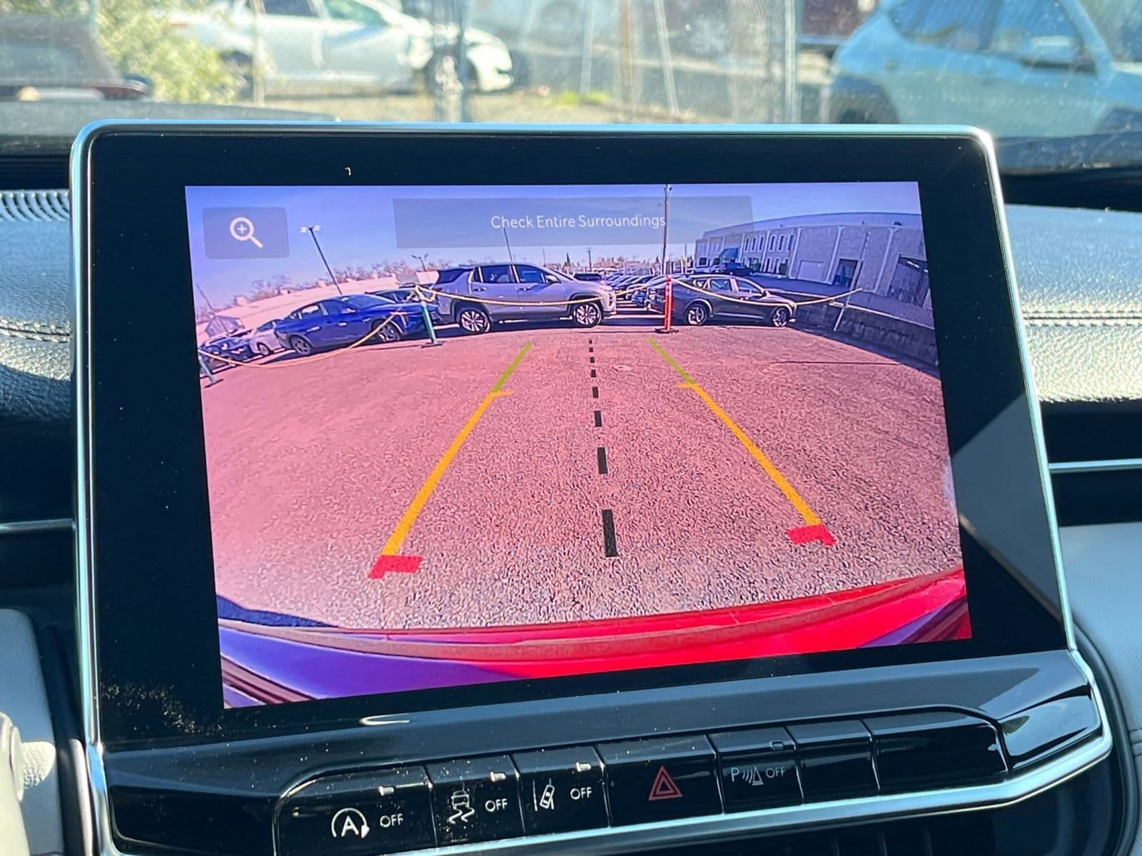 Thumbnail: 2025 Jeep Compass - 17