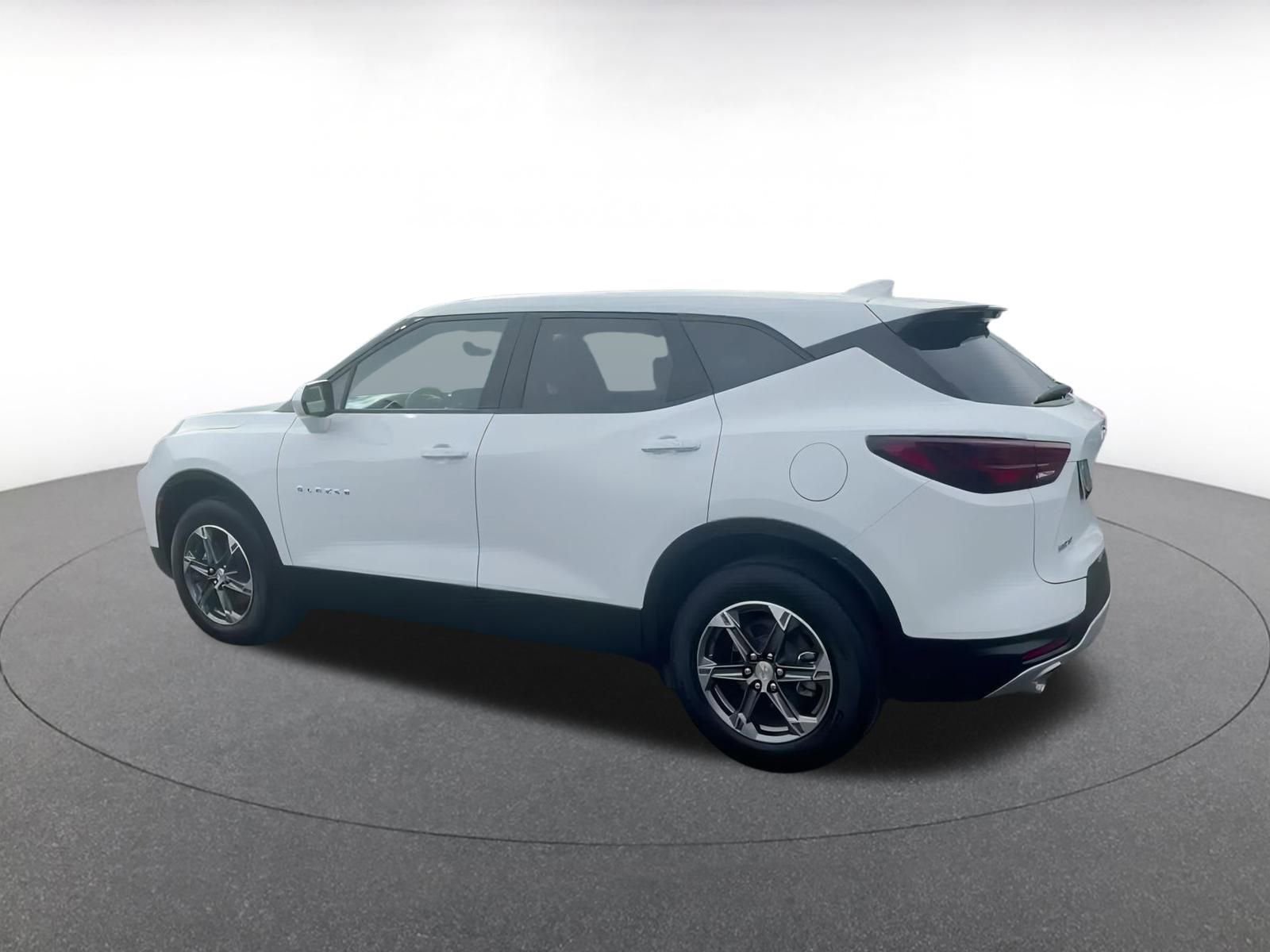 Thumbnail: 2025 Chevrolet Blazer - 10