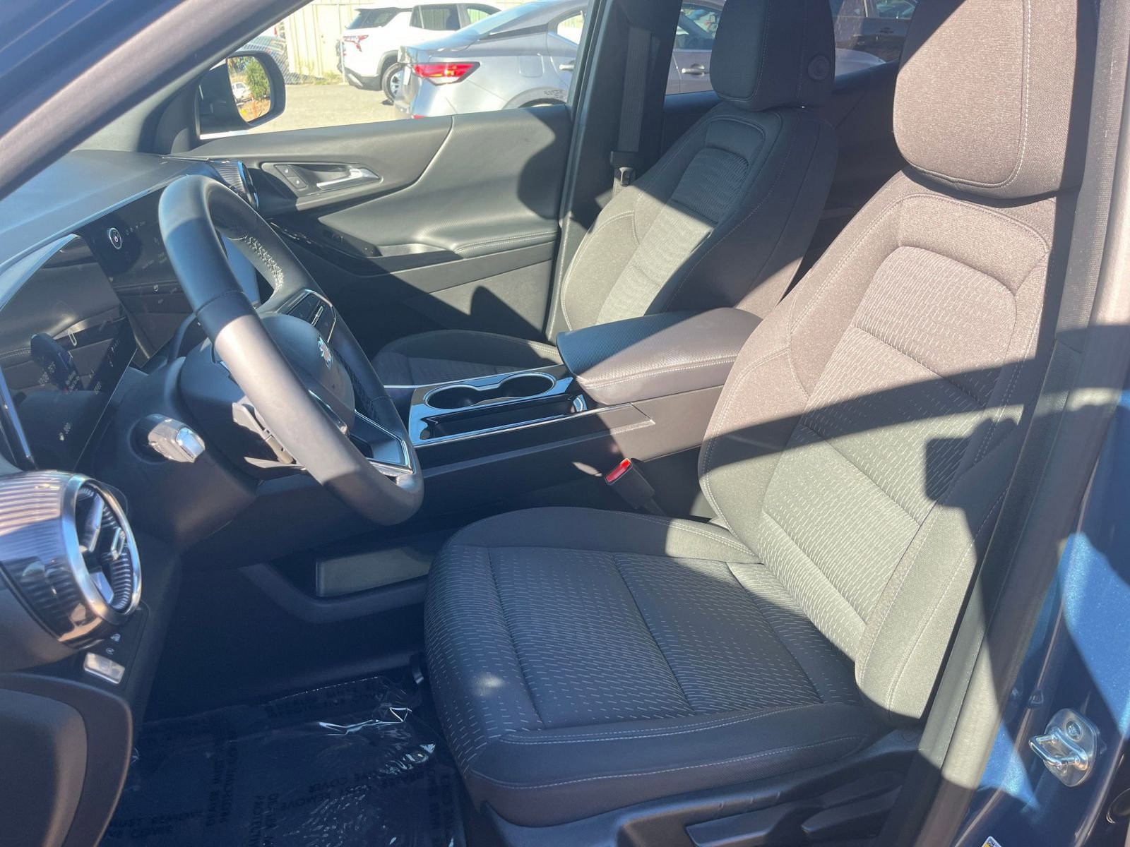 Thumbnail: 2025 Chevrolet Equinox - 35