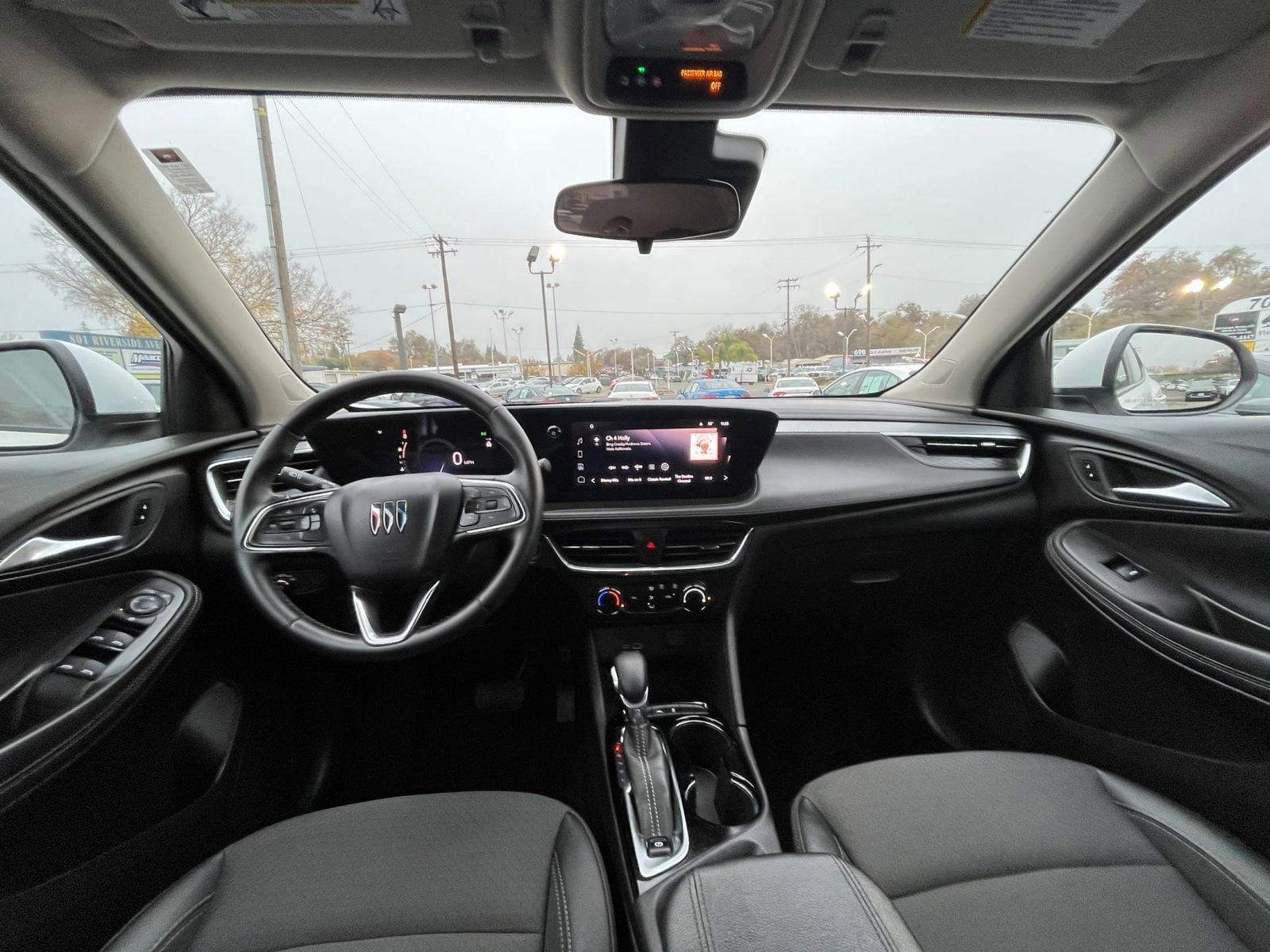 Thumbnail: 2025 Buick Encore GX - 31