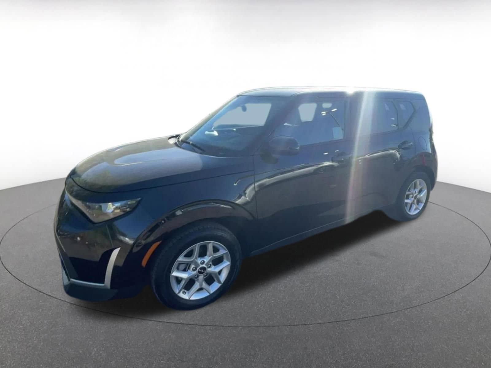 Thumbnail: 2025 Kia Soul - 8