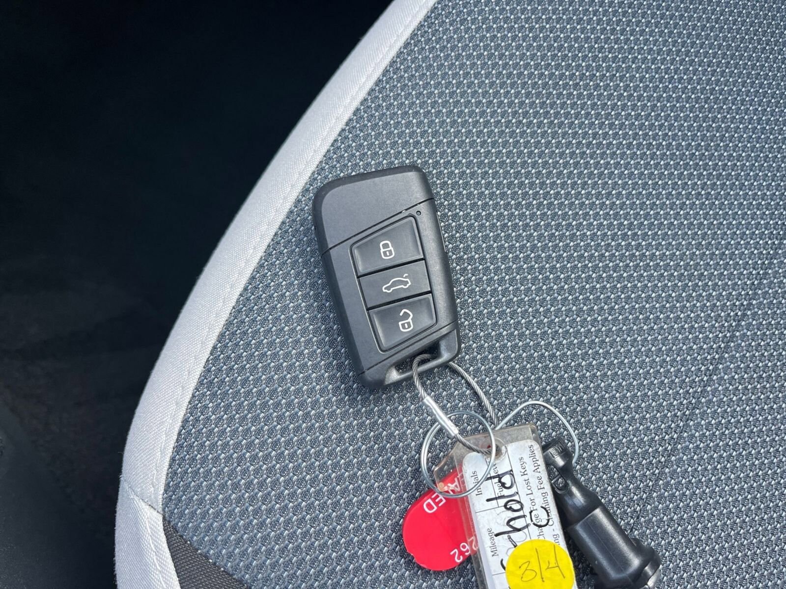 Thumbnail: 2025 Volkswagen Taos - 21