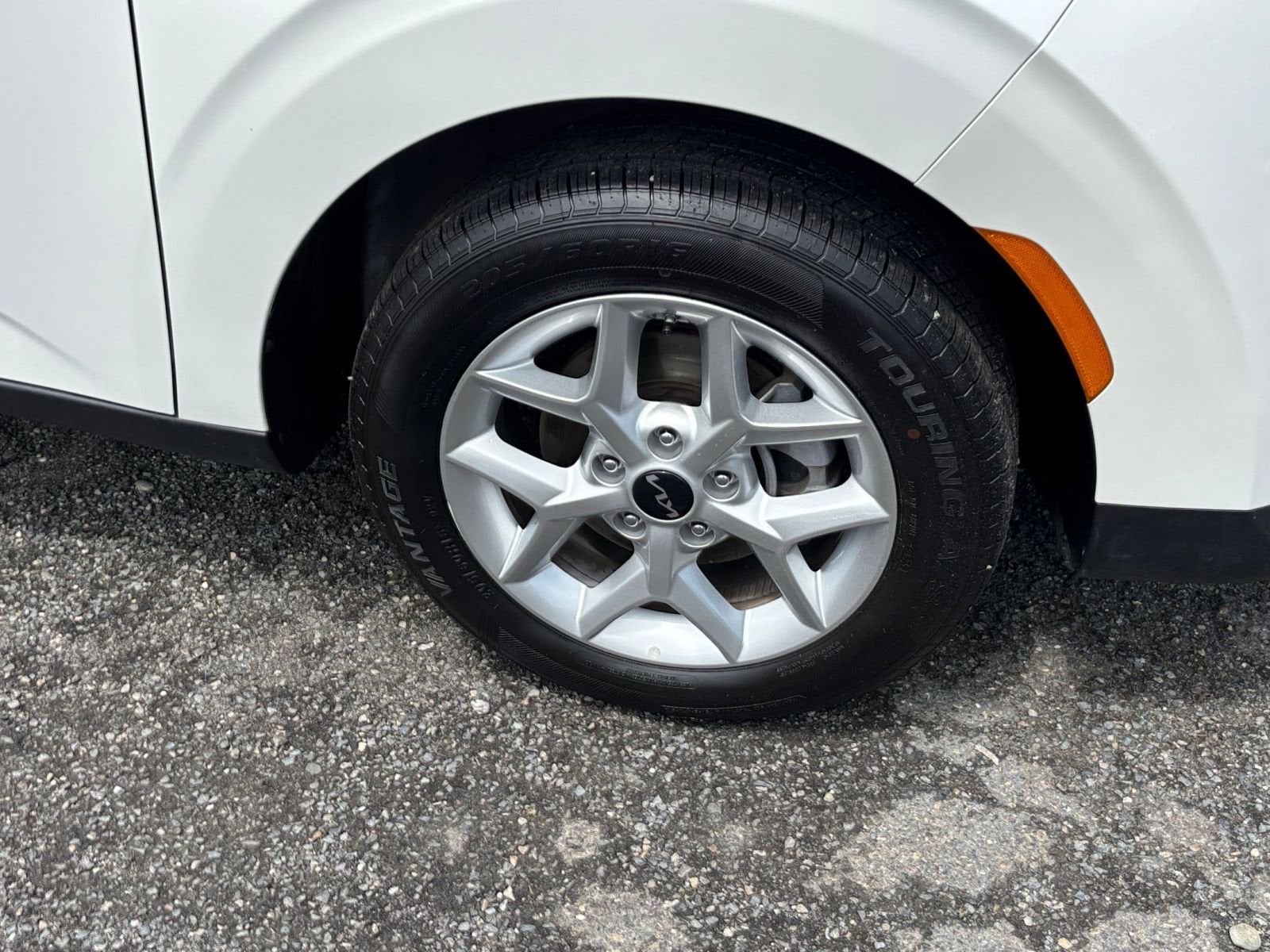 Thumbnail: 2025 Kia Soul - 28