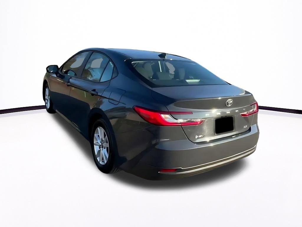 Thumbnail: 2025 Toyota Camry - 10