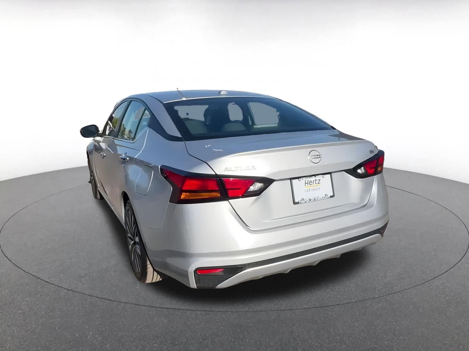 Thumbnail: 2024 Nissan Altima - 11