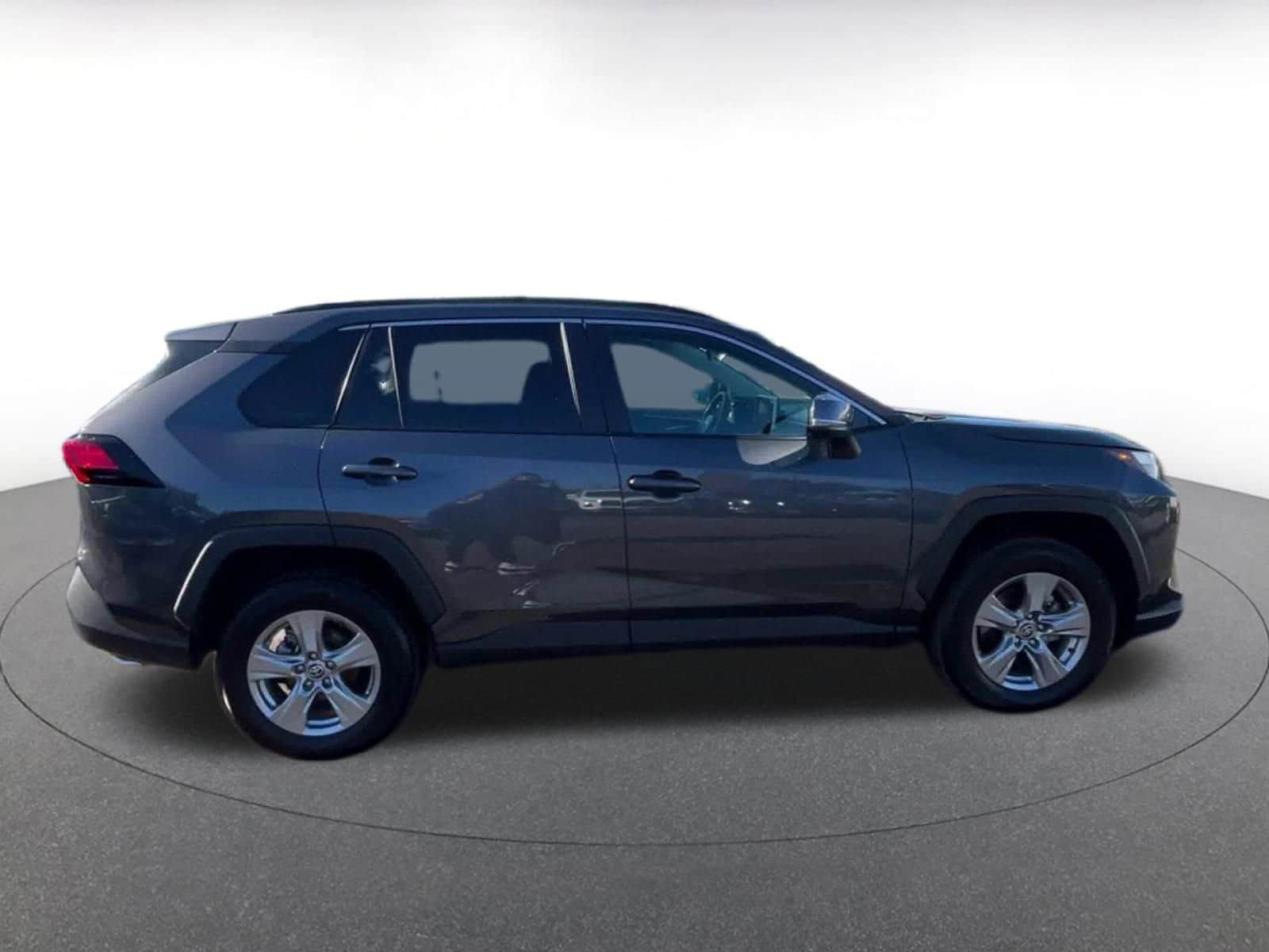 Thumbnail: 2025 Toyota RAV4 - 16