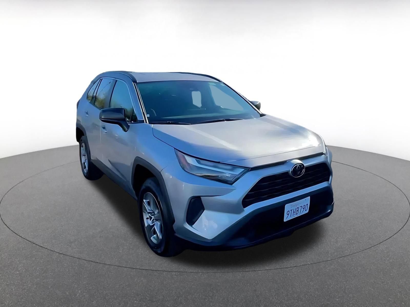Thumbnail: 2025 Toyota RAV4 - 3