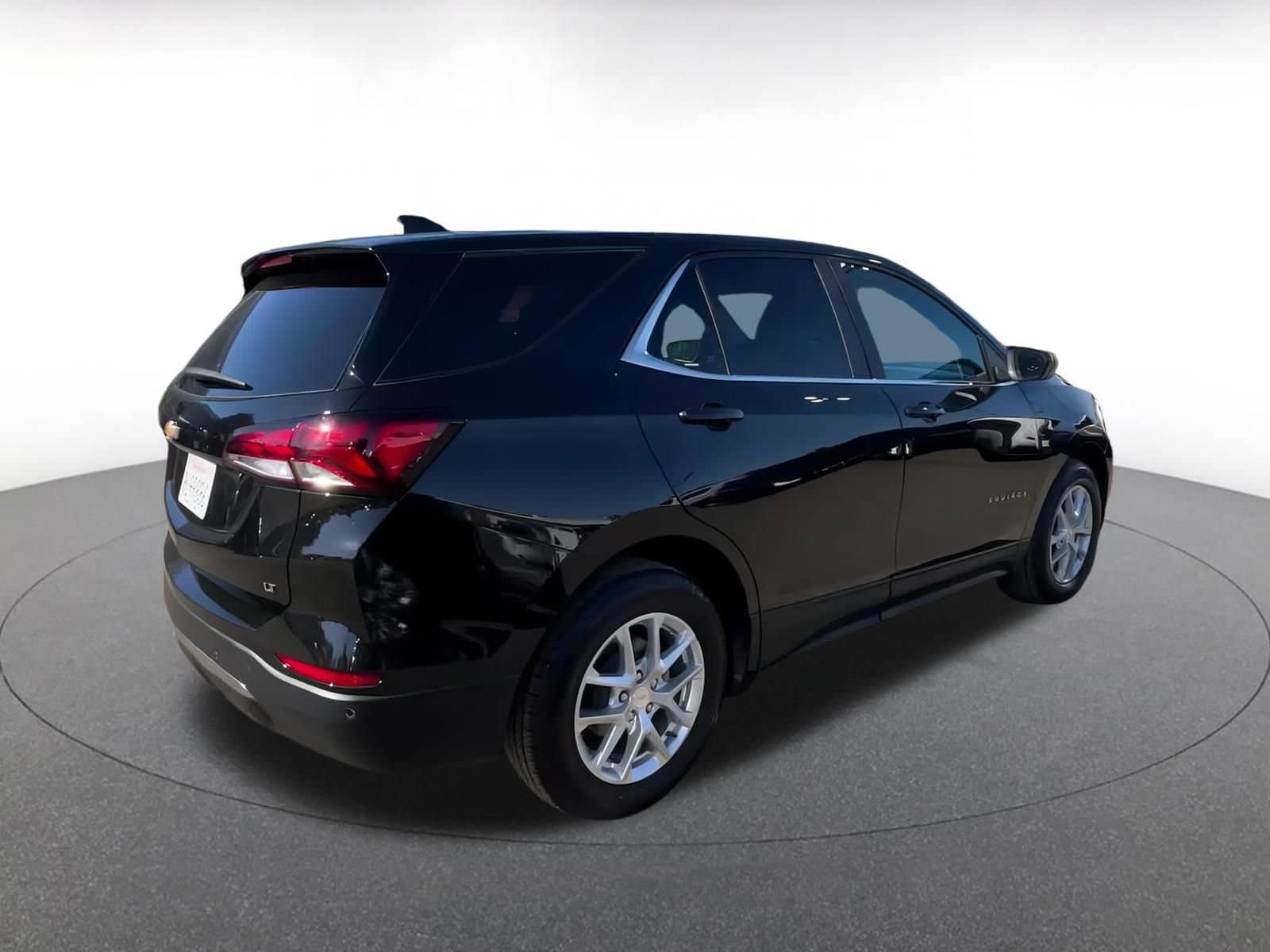 Thumbnail: 2024 Chevrolet Equinox - 15