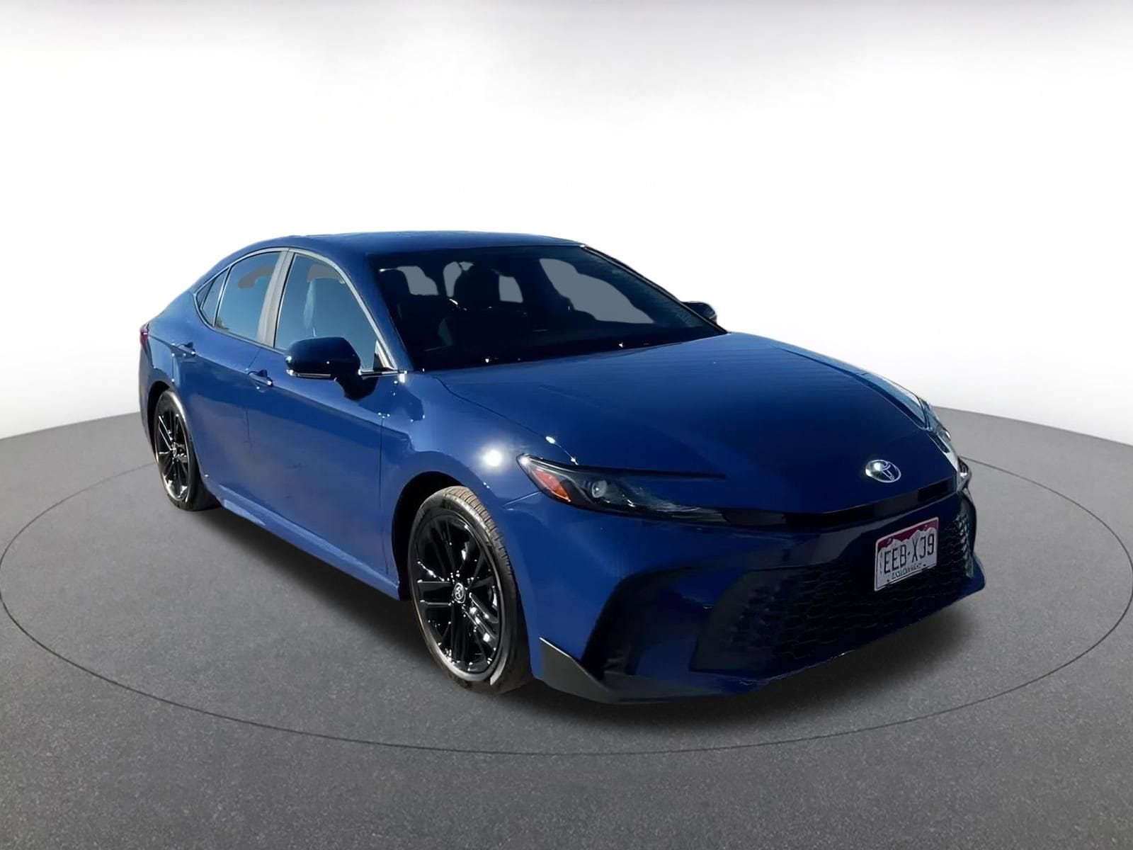 Thumbnail: 2025 Toyota Camry - 3