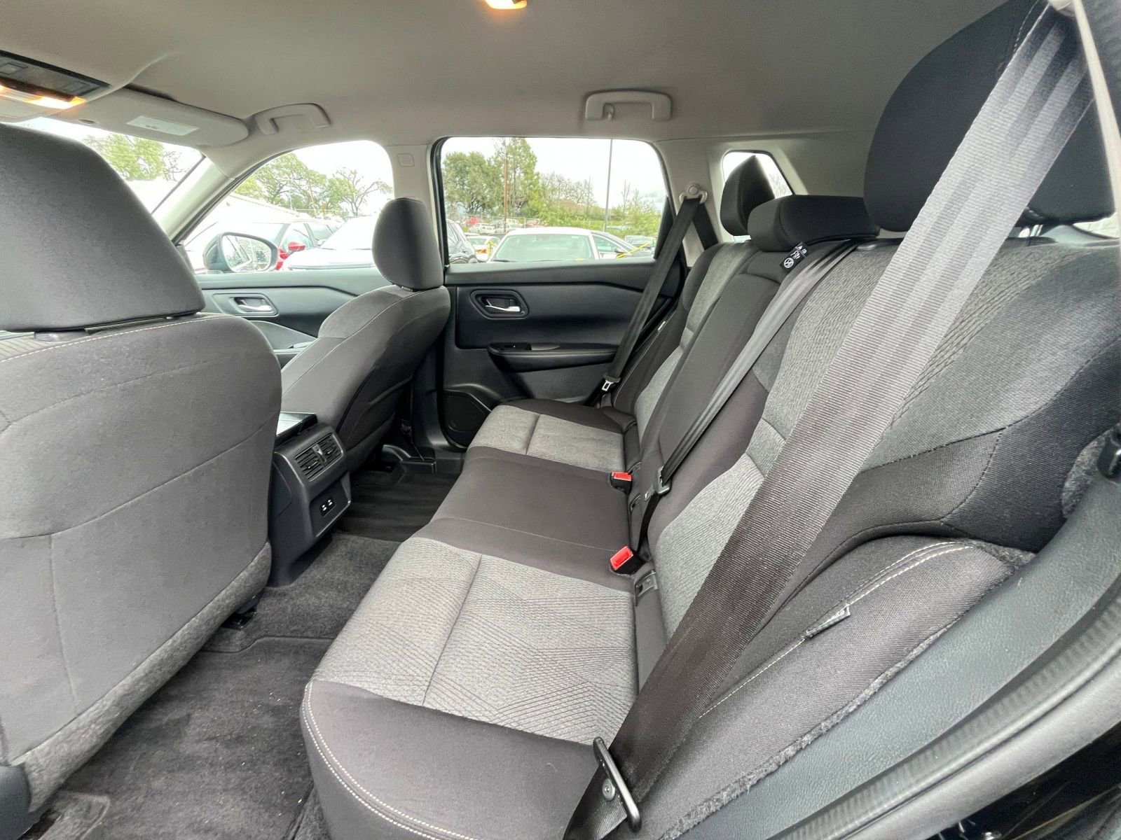 Thumbnail: 2025 Nissan Rogue - 28