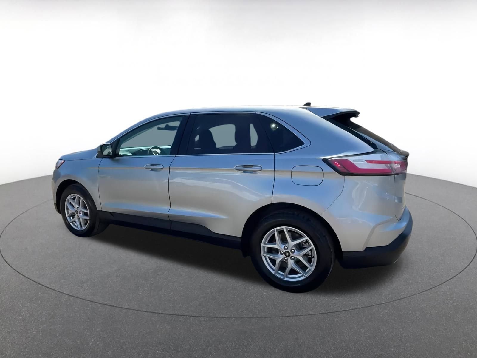 Thumbnail: 2024 Ford Edge - 17