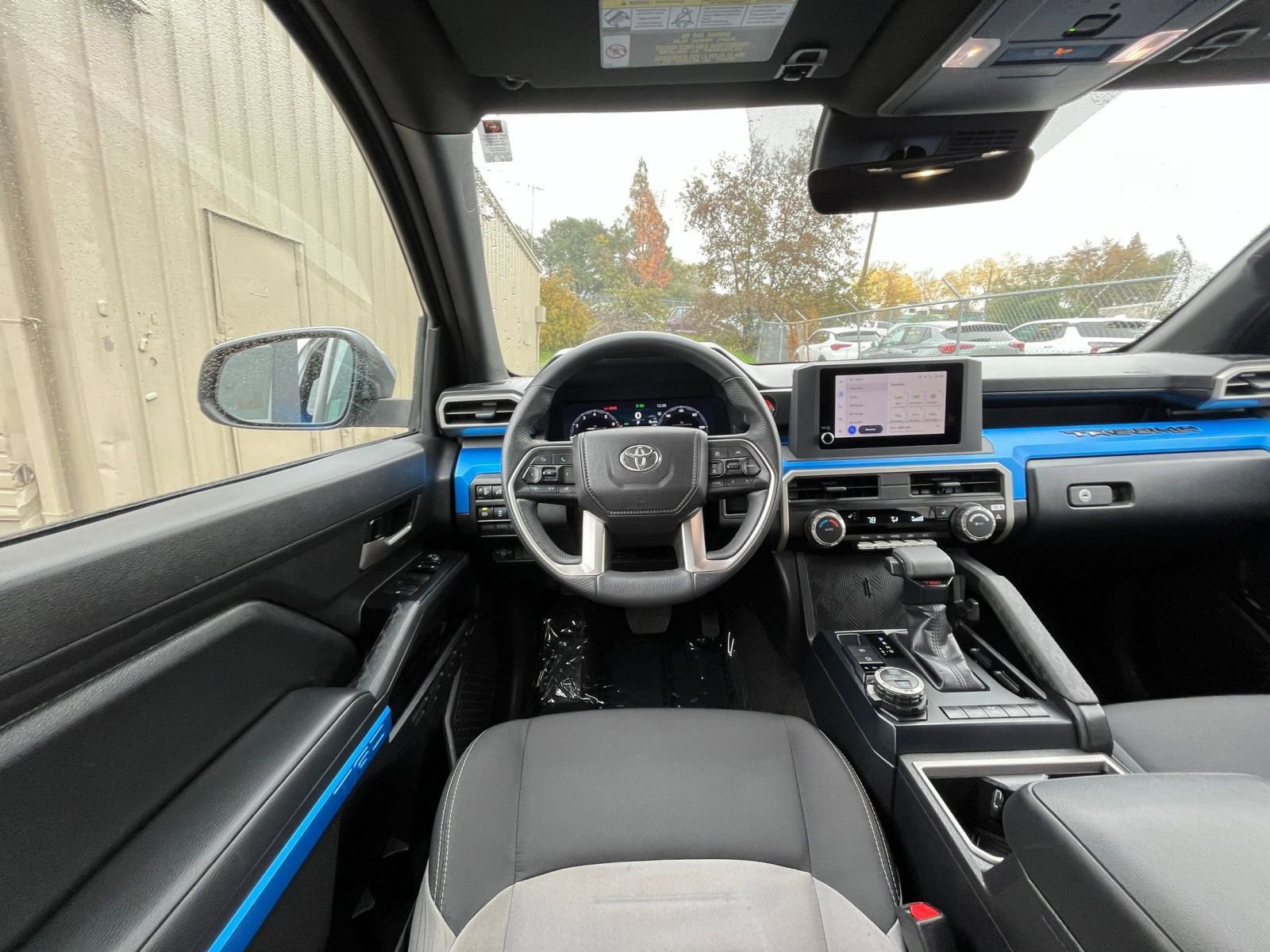 Thumbnail: 2025 Toyota Tacoma - 32