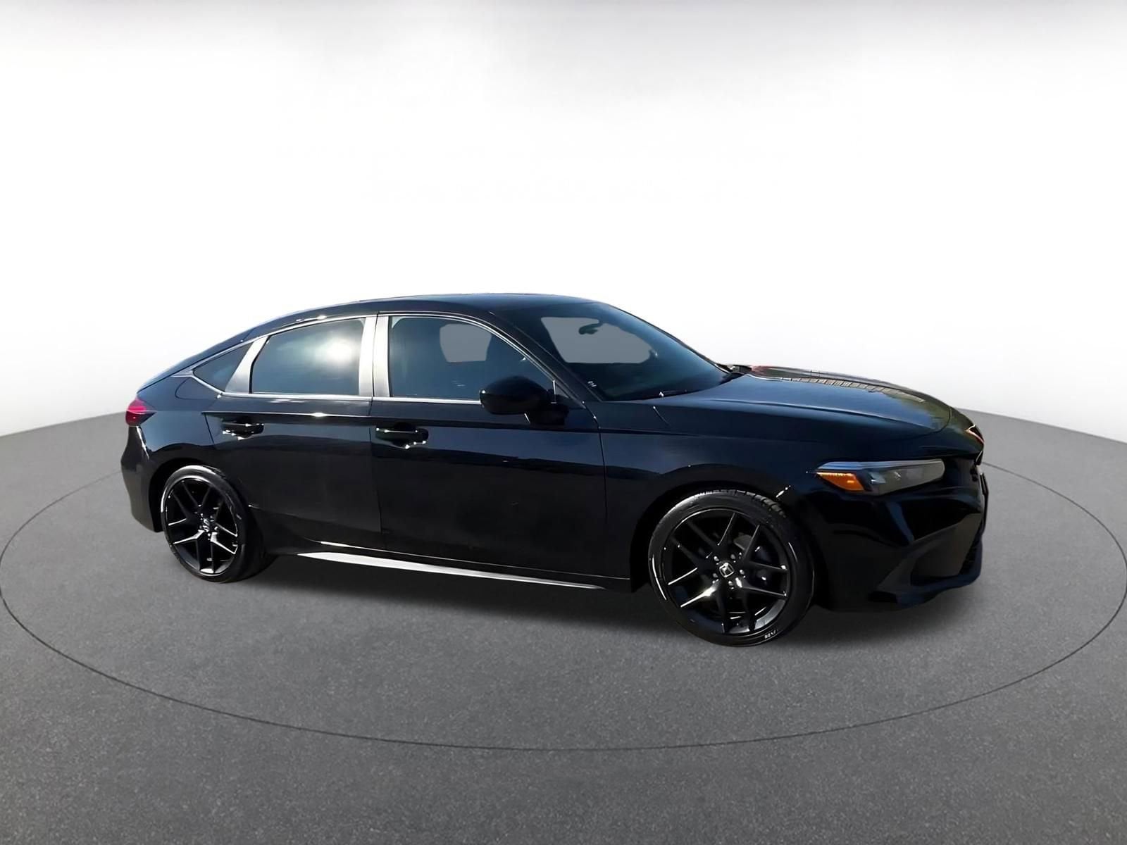 Thumbnail: 2024 Honda Civic - 2