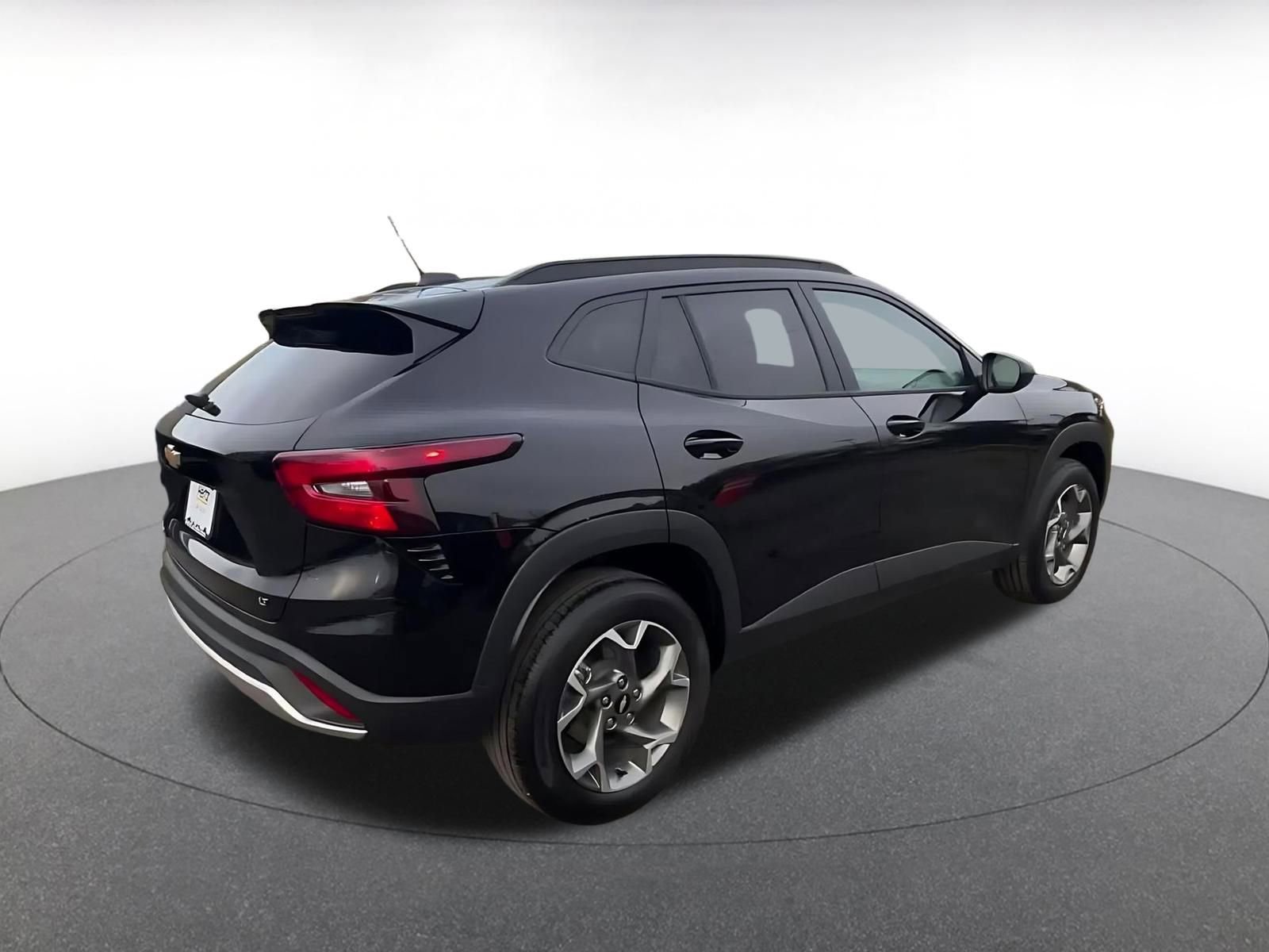 Thumbnail: 2025 Chevrolet Trax - 15