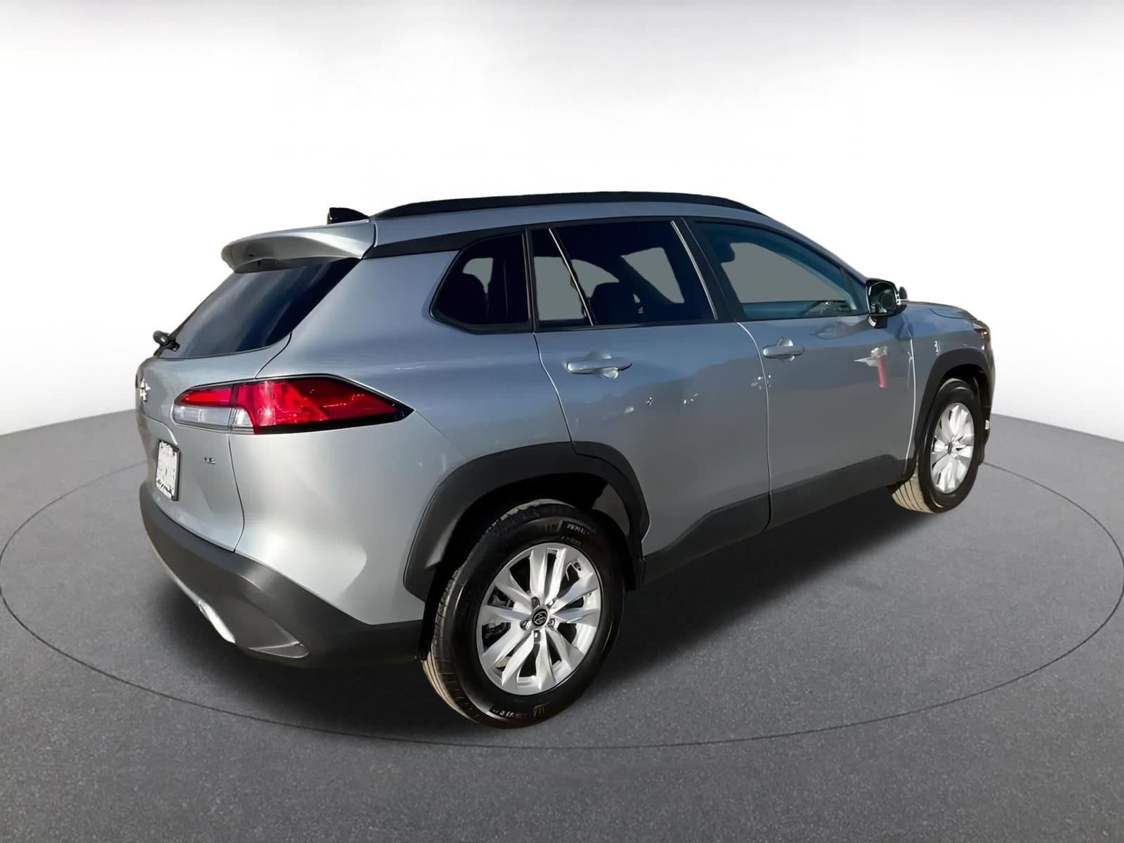 Thumbnail: 2025 Toyota Corolla Cross - 15