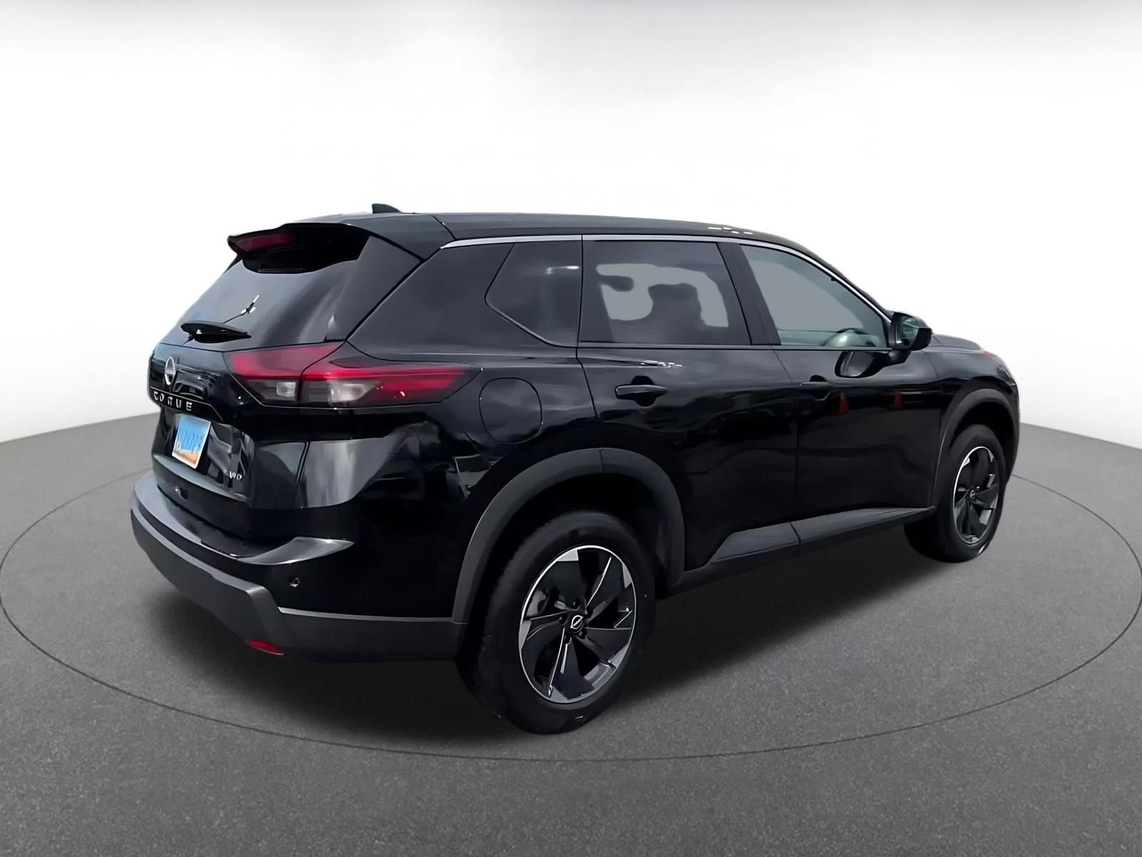 Thumbnail: 2025 Nissan Rogue - 14