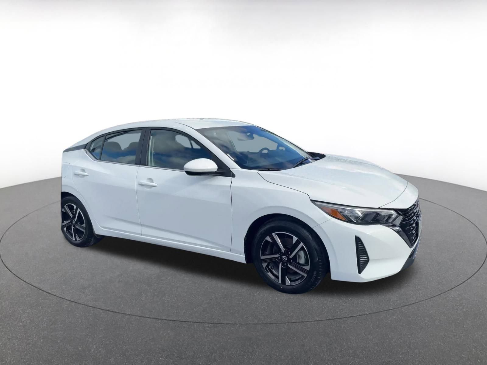 Thumbnail: 2025 Nissan Sentra - 2