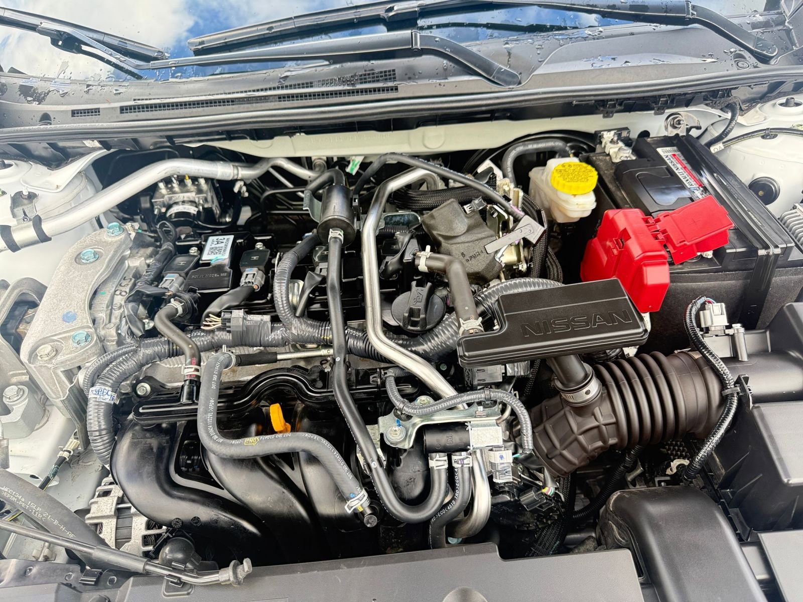 Thumbnail: 2025 Nissan Sentra - 32