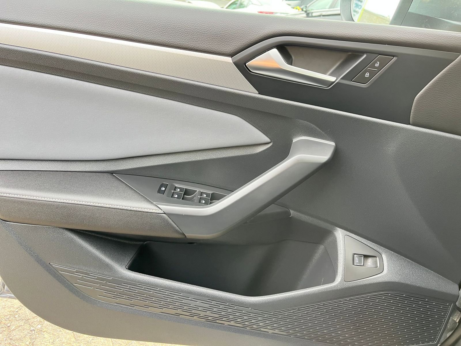 Thumbnail: 2025 Volkswagen Jetta - 20