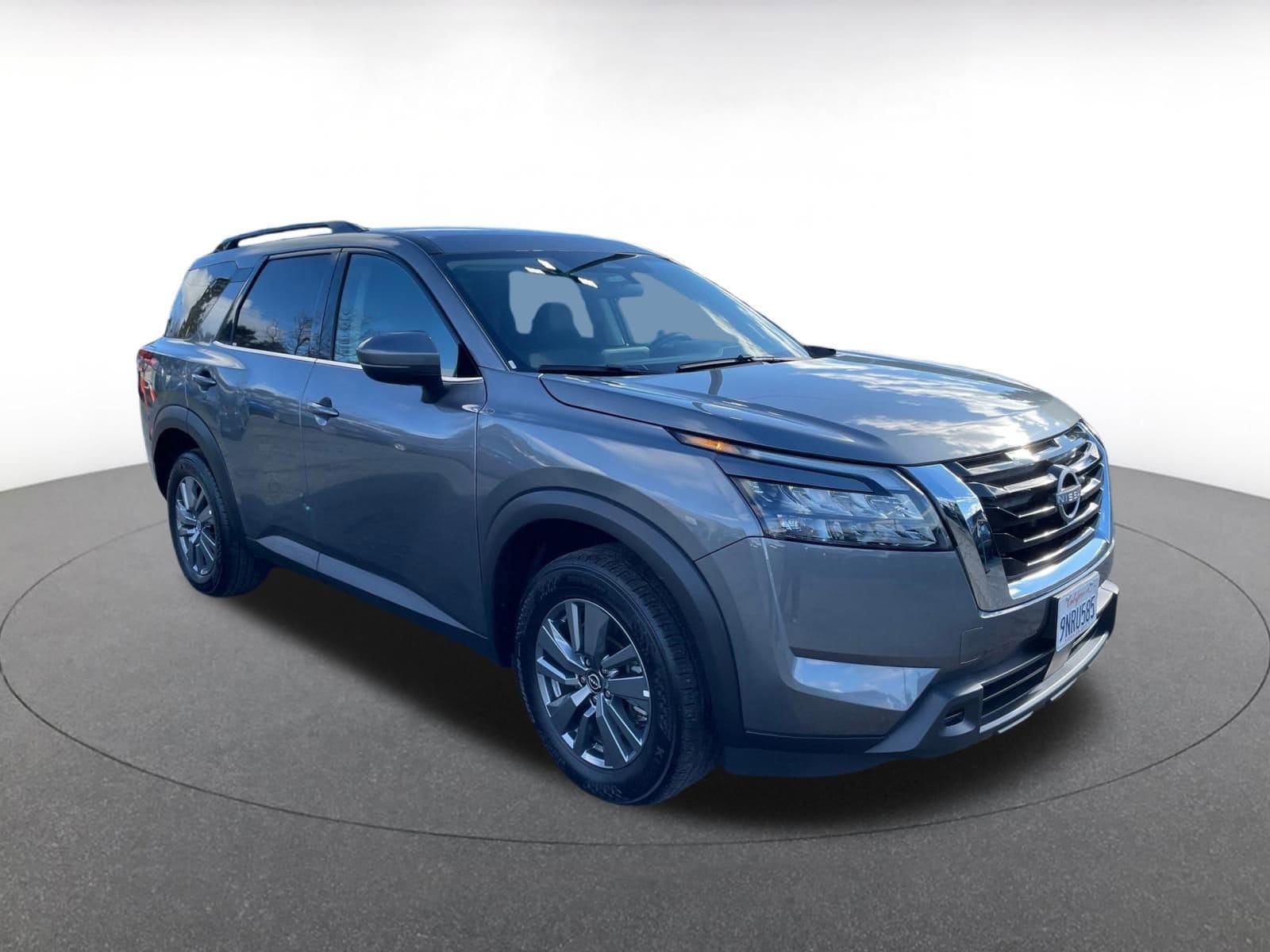 Thumbnail: 2025 Nissan Pathfinder - 1