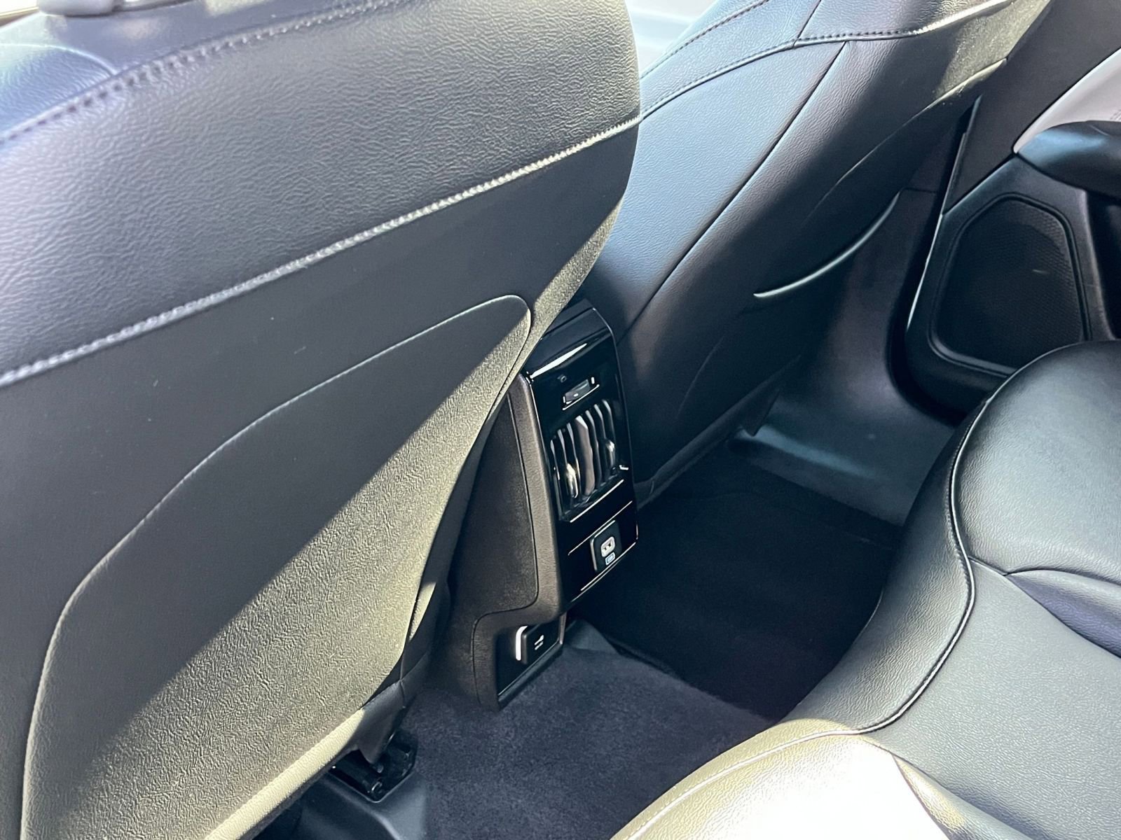 Thumbnail: 2025 Jeep Compass - 23