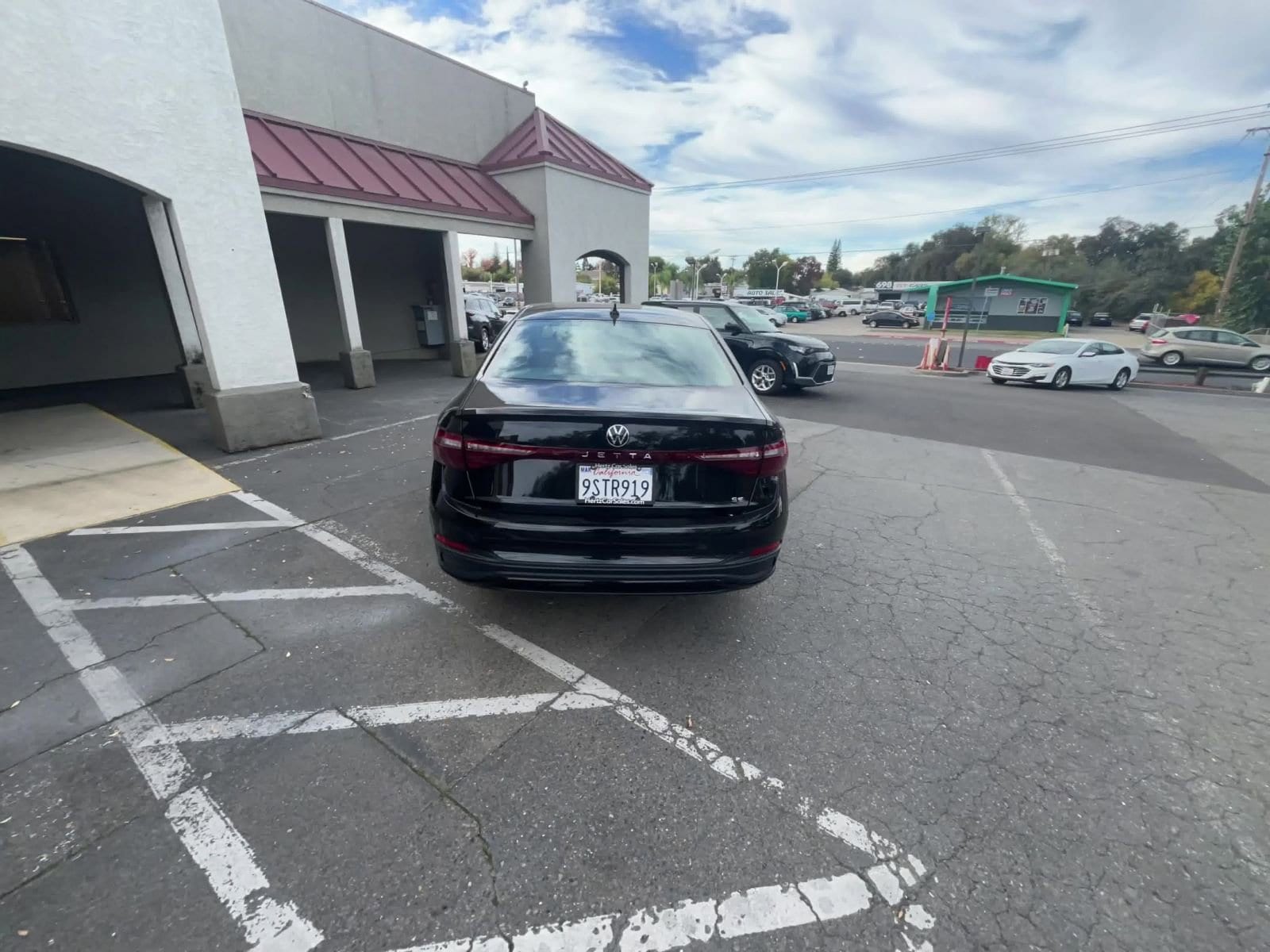 Thumbnail: 2025 Volkswagen Jetta - 16