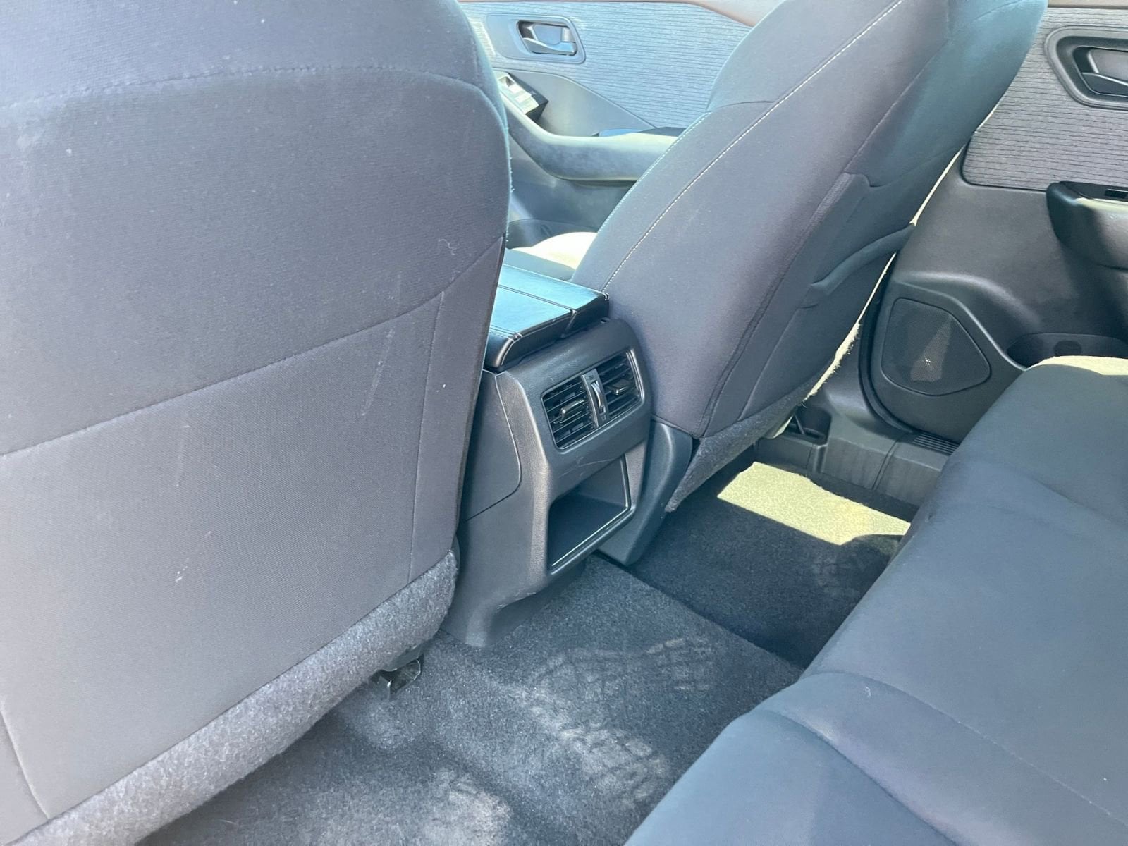 Thumbnail: 2023 Nissan Rogue - 23