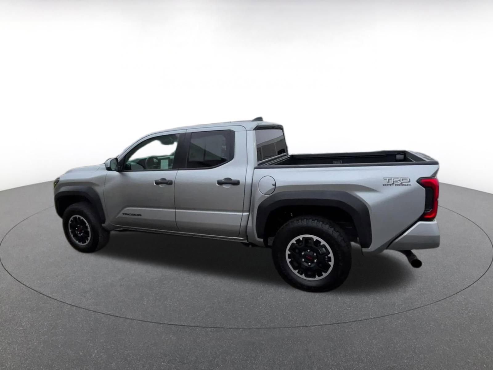 Thumbnail: 2025 Toyota Tacoma - 10