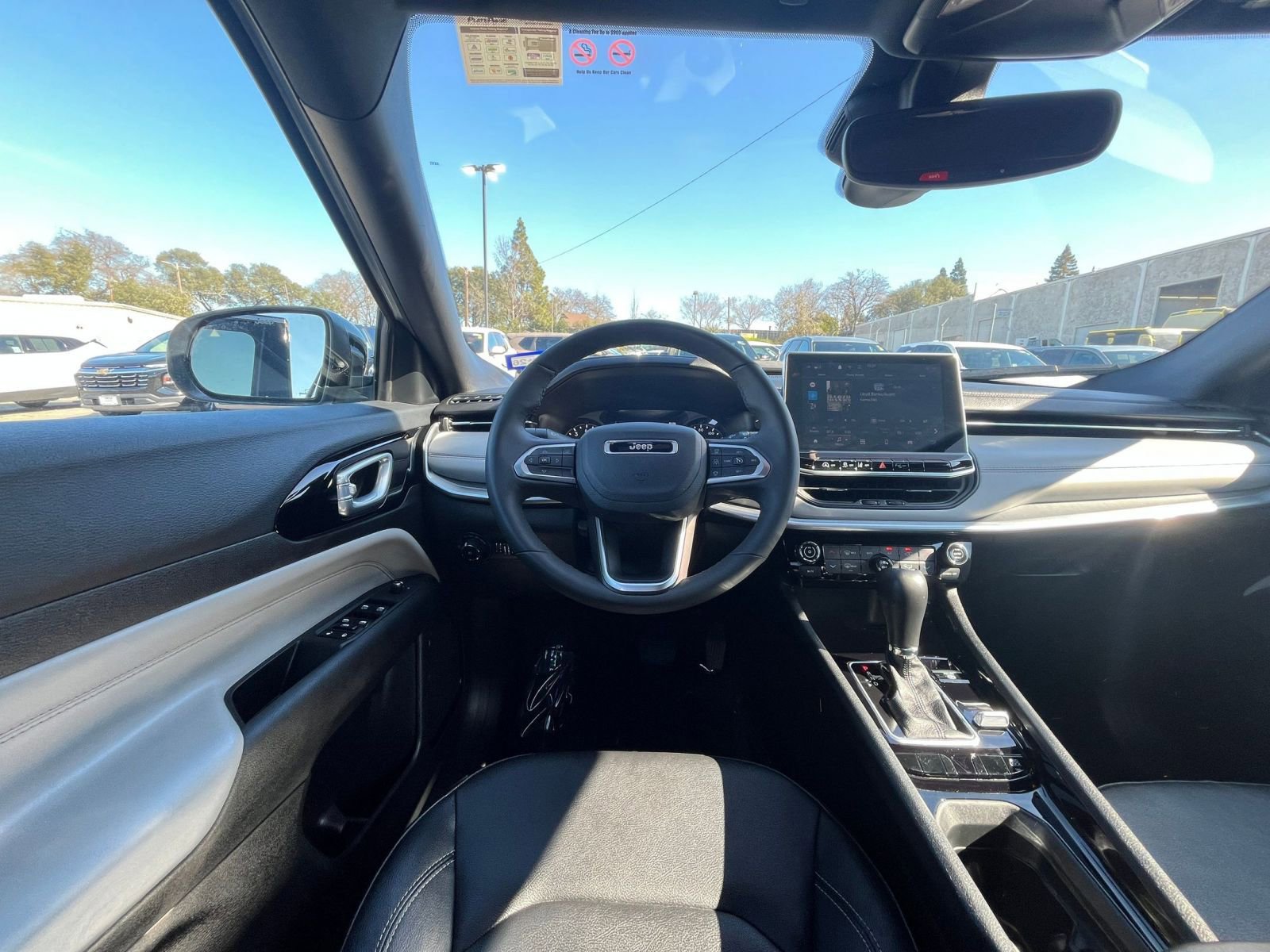 Thumbnail: 2025 Jeep Compass - 35