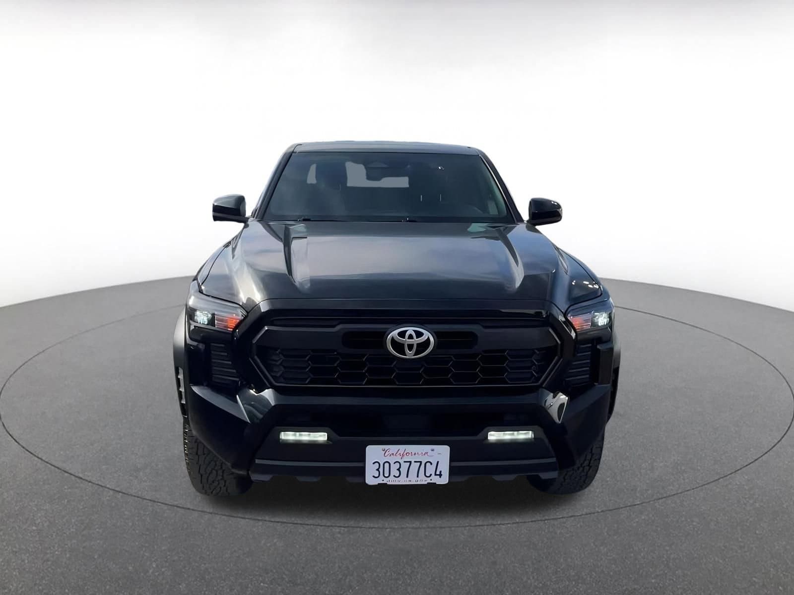 Thumbnail: 2025 Toyota Tacoma - 3