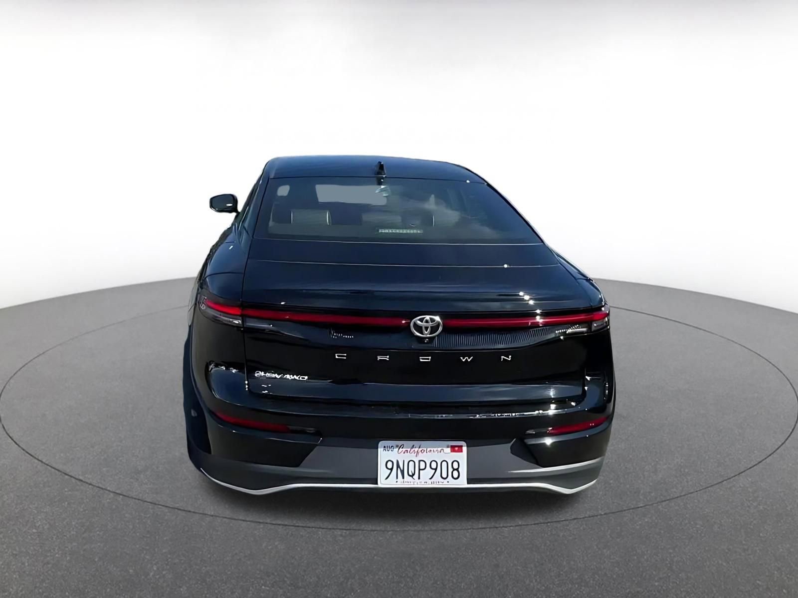 Thumbnail: 2025 Toyota Crown - 12