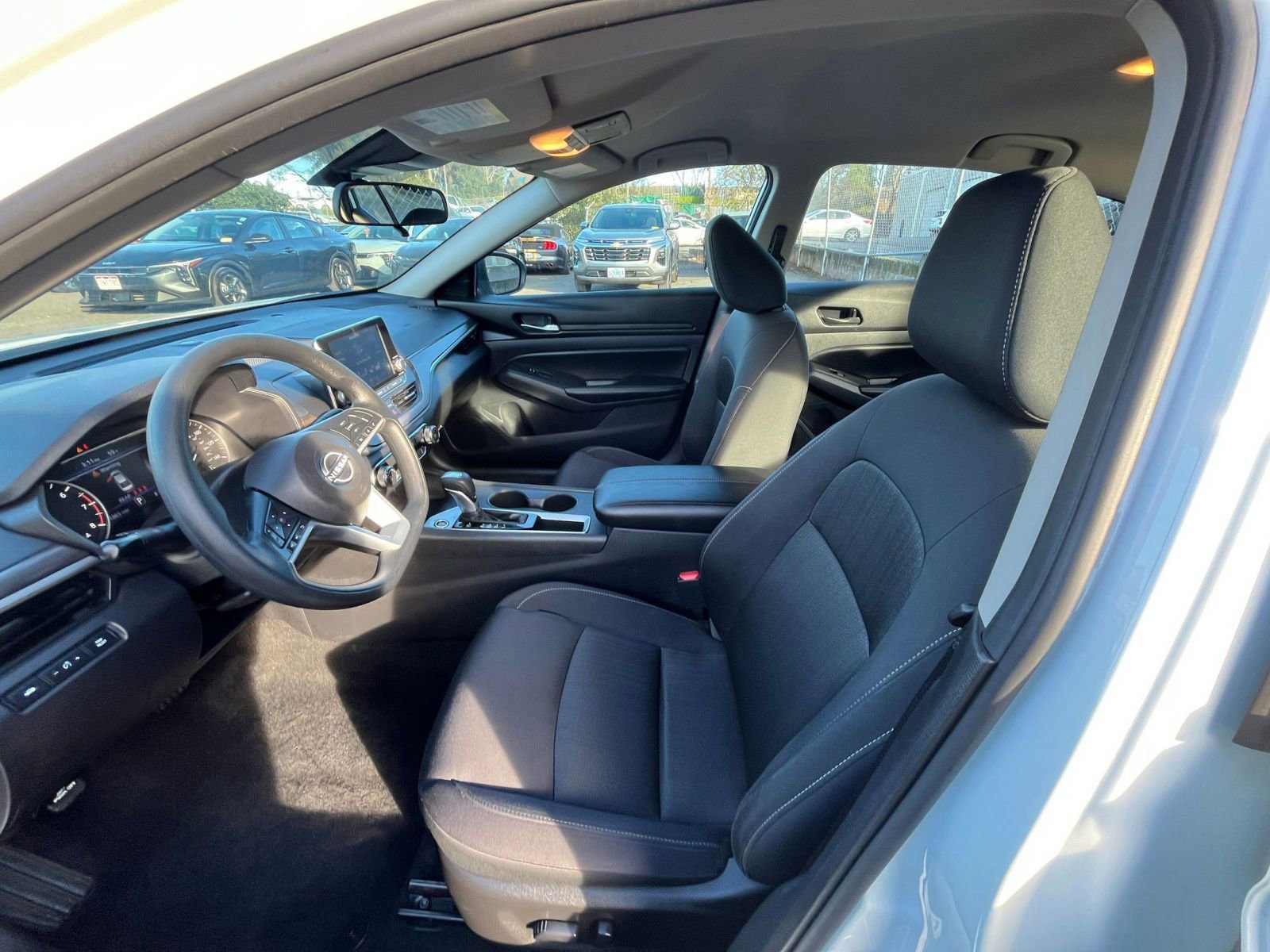 Thumbnail: 2025 Nissan Altima - 25