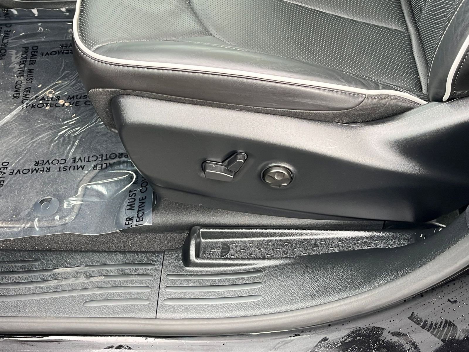 Thumbnail: 2025 Chrysler Pacifica - 23