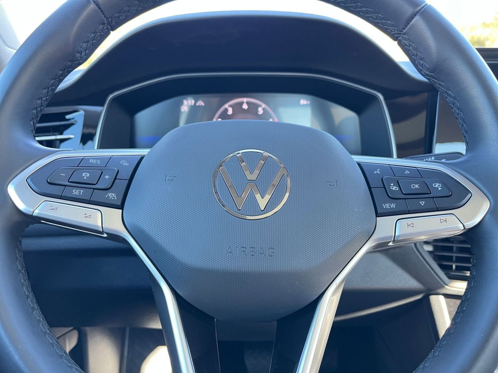 Thumbnail: 2025 Volkswagen Jetta - 27