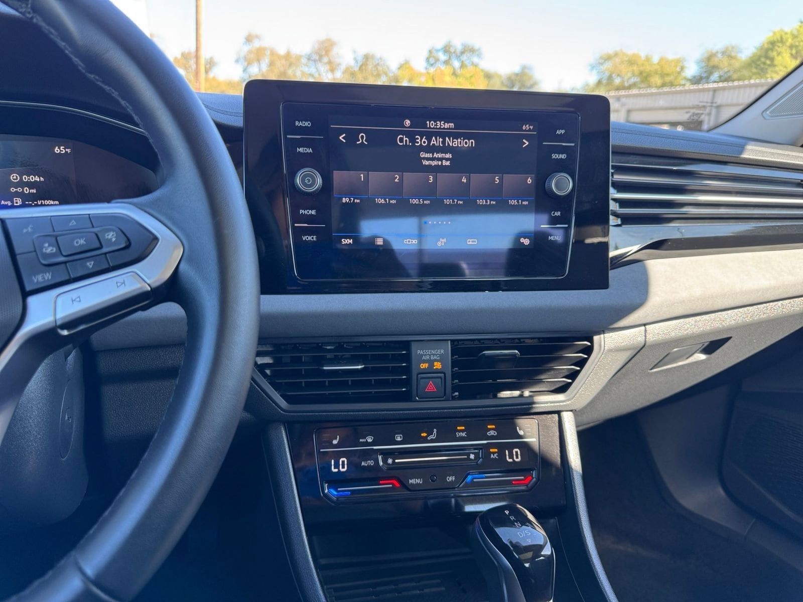 Thumbnail: 2025 Volkswagen Jetta - 18