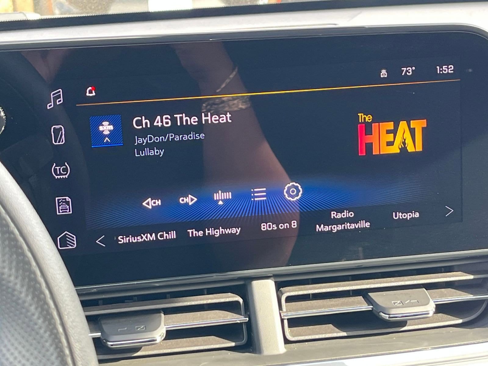 Thumbnail: 2025 Chevrolet Trax - 21