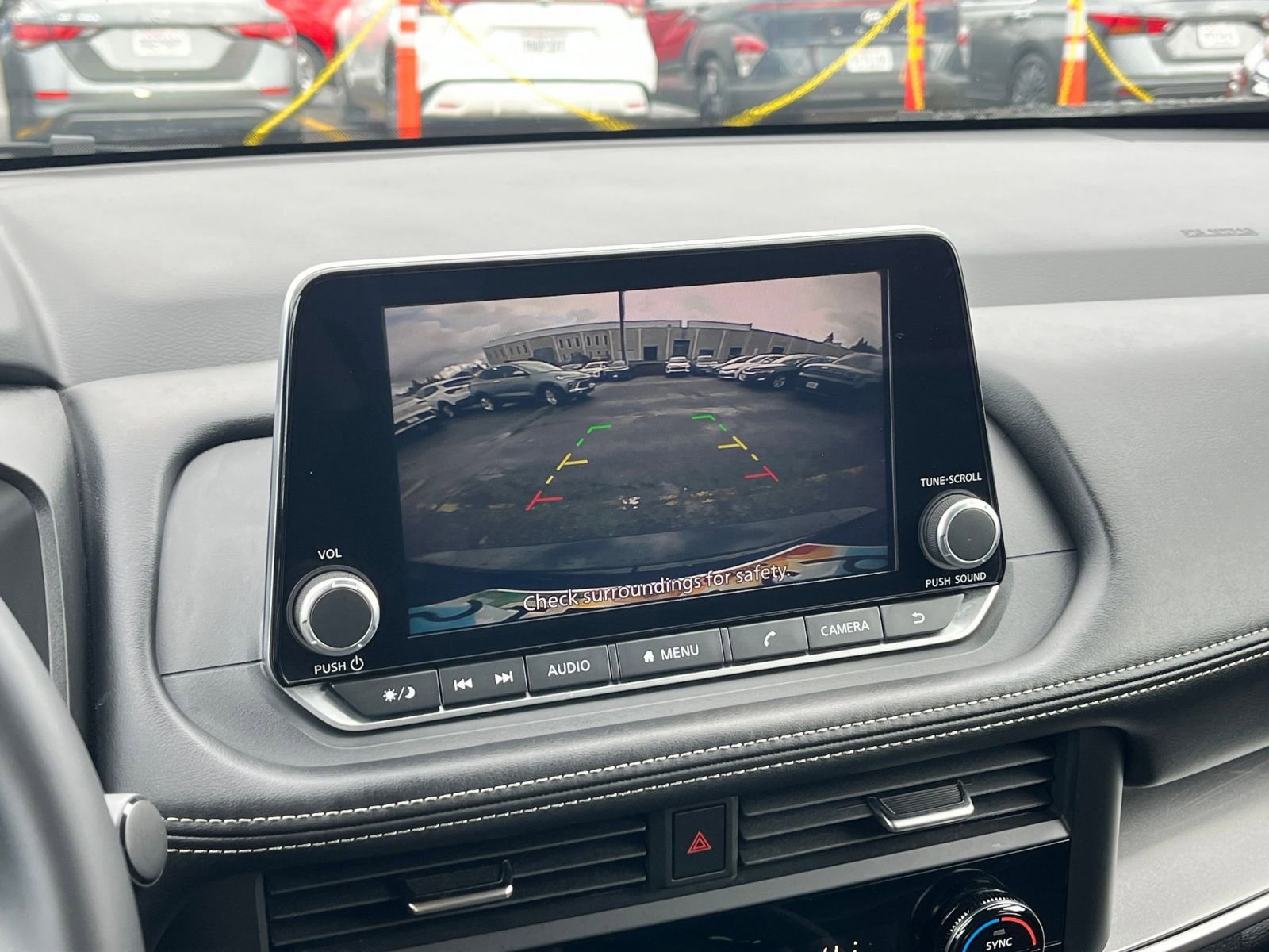 Thumbnail: 2025 Nissan Rogue - 25