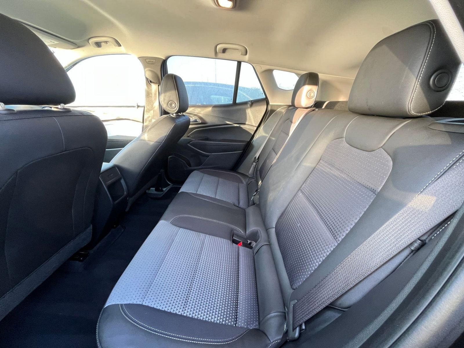 Thumbnail: 2025 Chevrolet Trax - 23