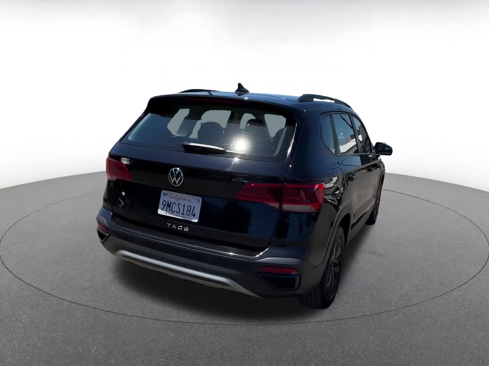 Thumbnail: 2024 Volkswagen Taos - 13