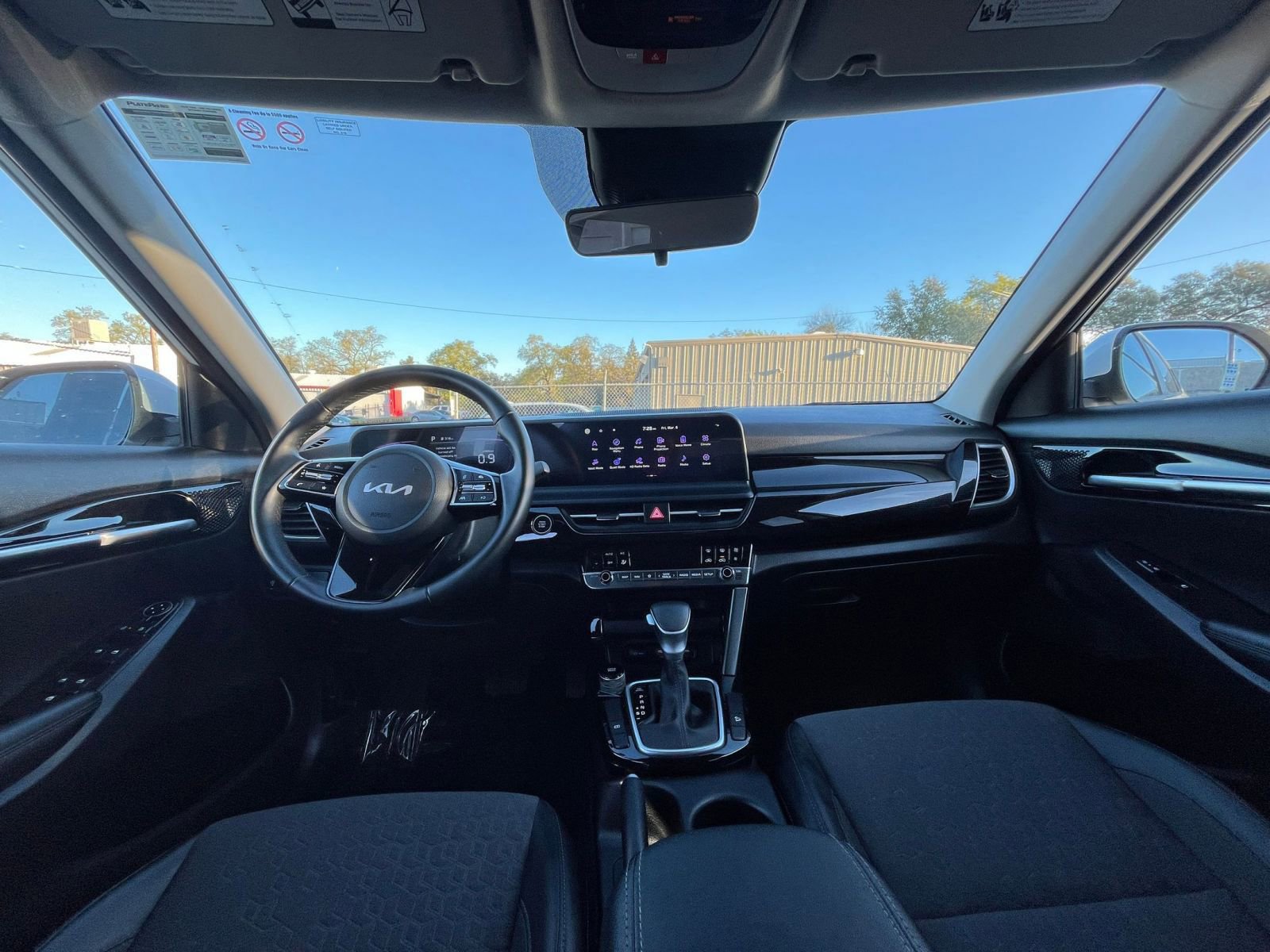 Thumbnail: 2025 Kia Seltos - 33