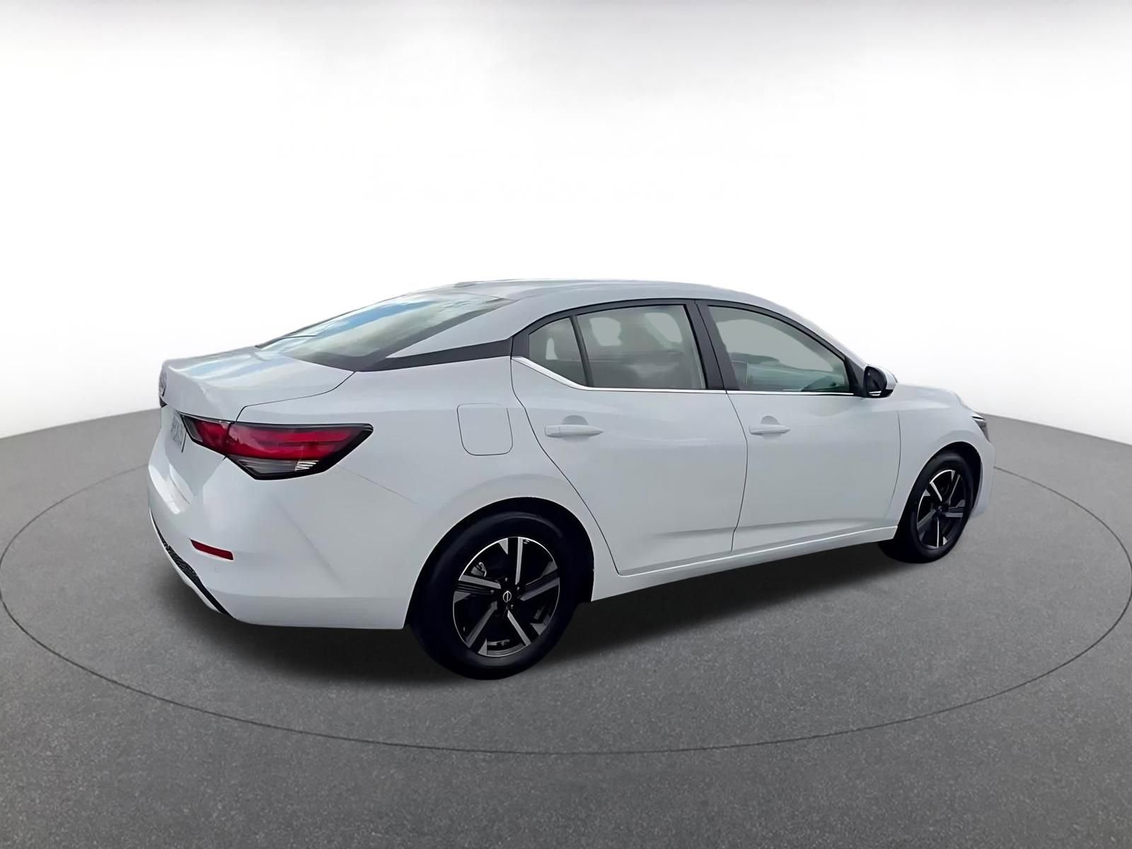 Thumbnail: 2025 Nissan Sentra - 15