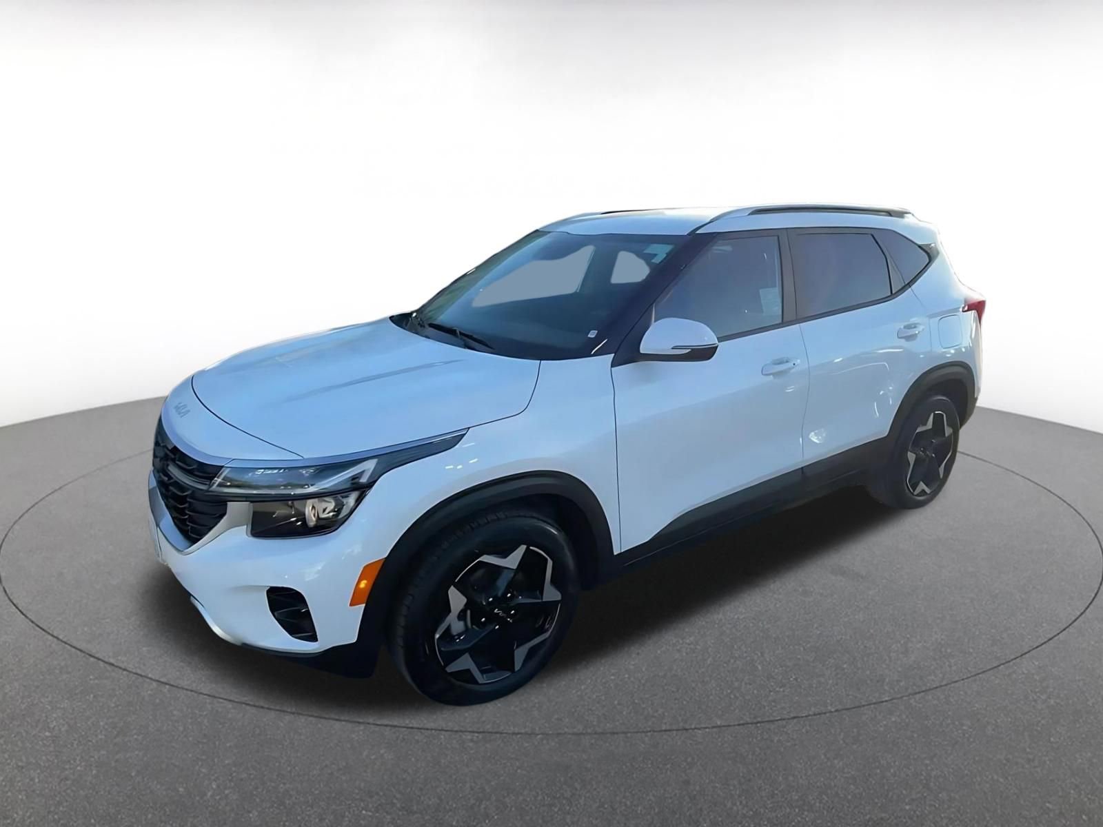 Thumbnail: 2025 Kia Seltos - 8