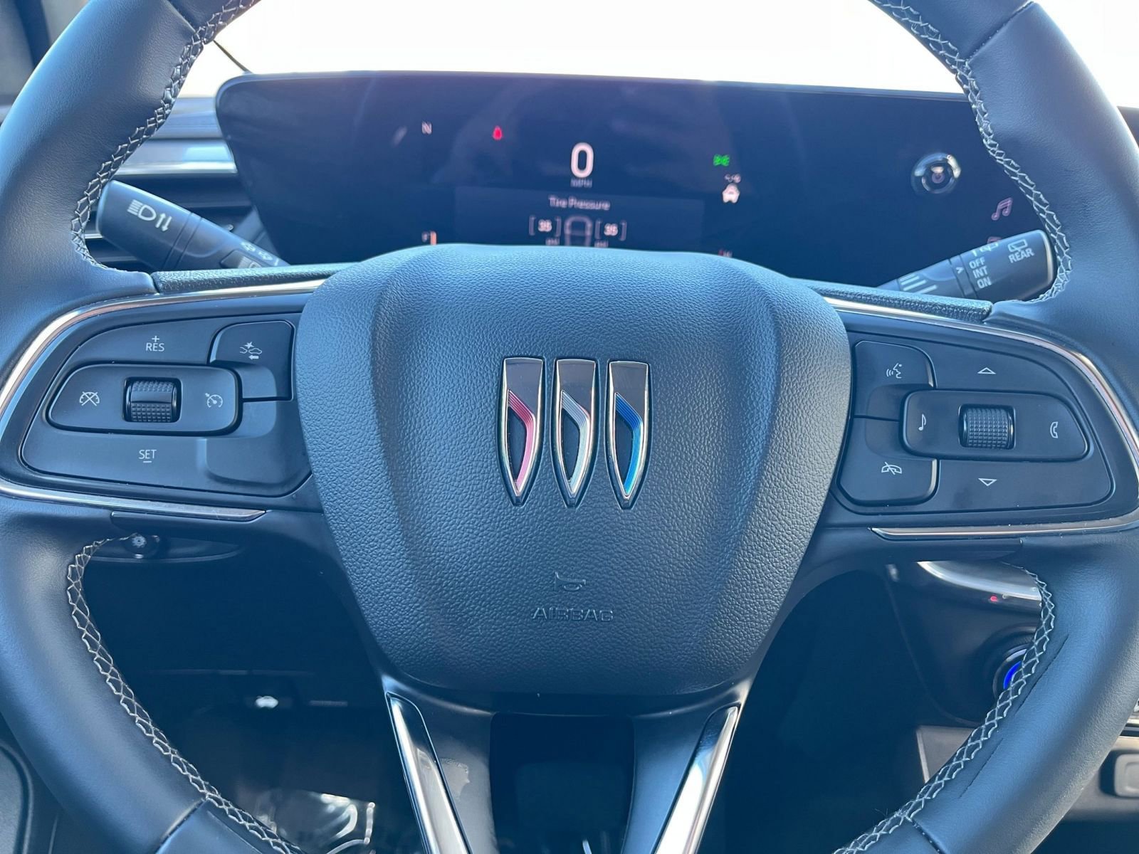 Thumbnail: 2025 Buick Encore GX - 25