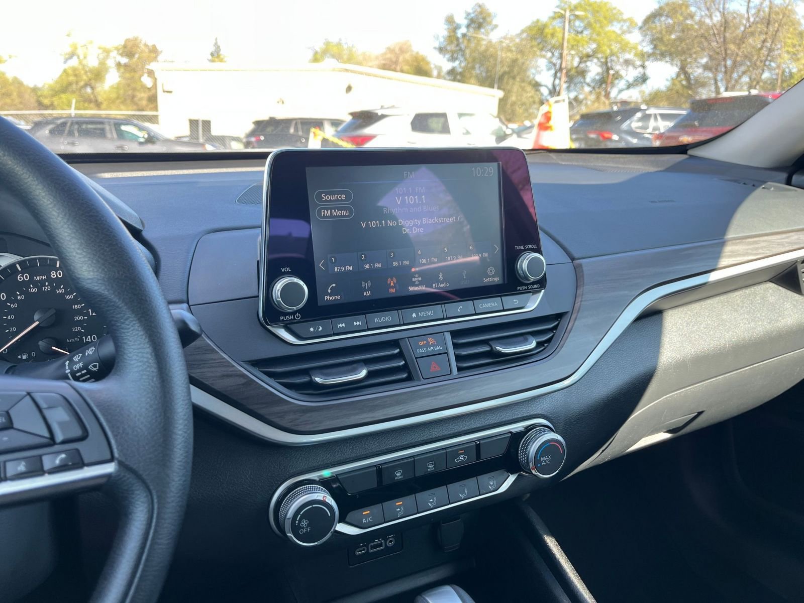 Thumbnail: 2025 Nissan Altima - 17